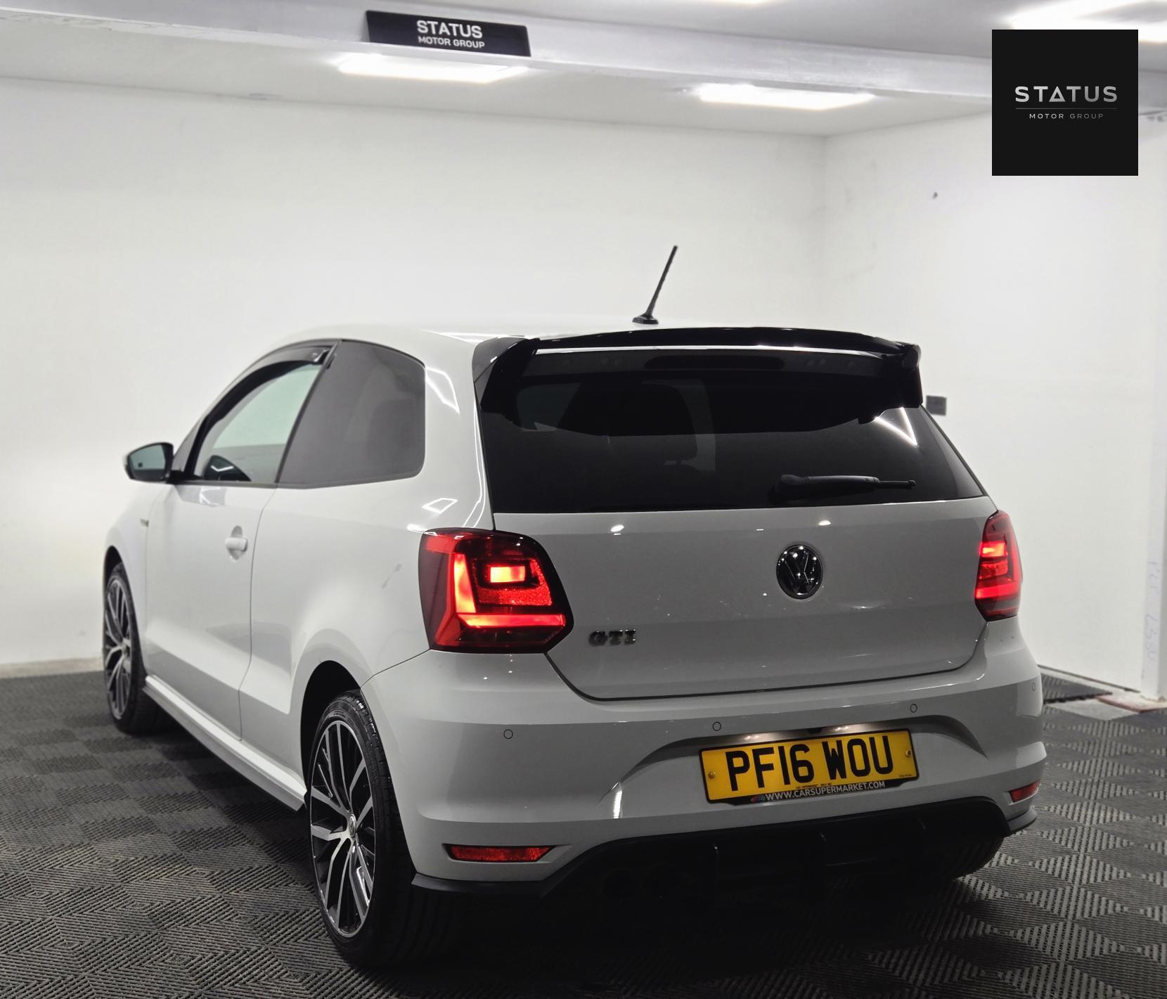 Volkswagen Polo 1.8 TSI BlueMotion Tech GTI Hatchback 3dr Petrol DSG Euro 6 (s/s) (192 ps)