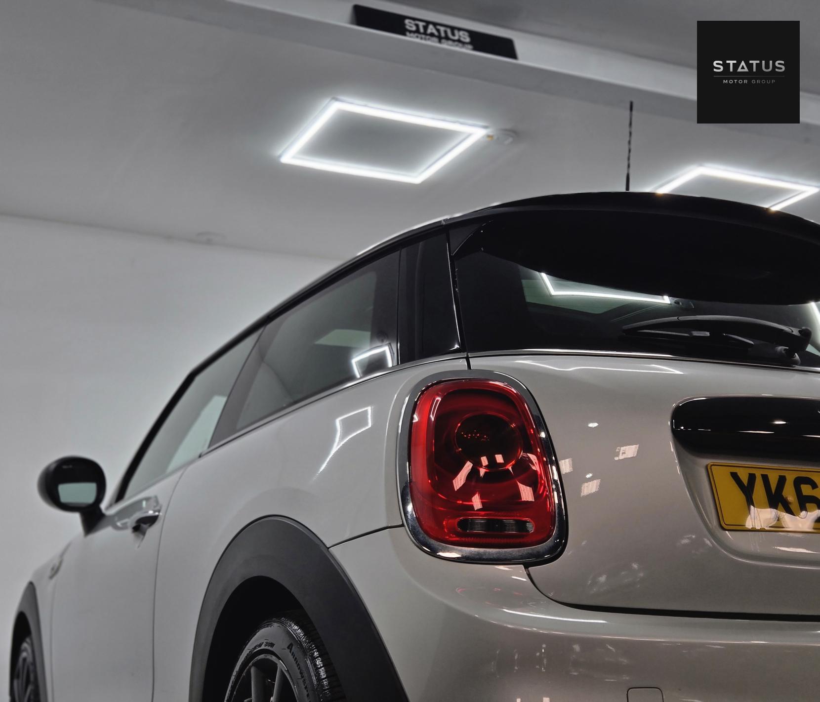 MINI Hatch 2.0 Cooper S Hatchback 3dr Petrol Manual Euro 6 (s/s) (192 ps)