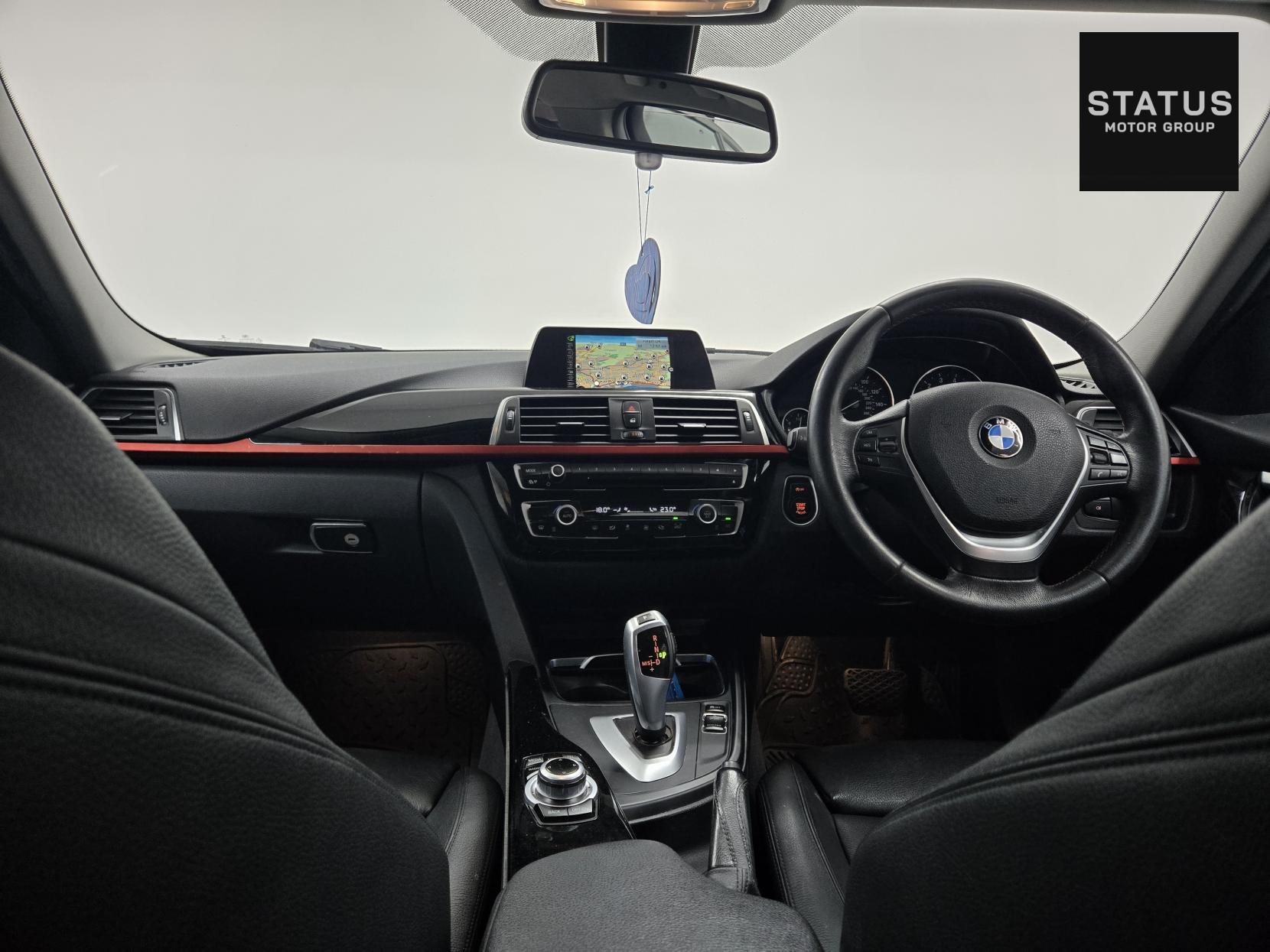BMW 3 Series 1.5 318i Sport Saloon 4dr Petrol Auto Euro 6 (s/s) (136 ps)