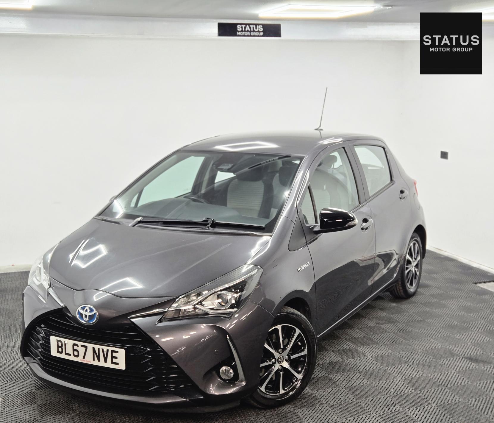 Toyota Yaris 1.5 VVT-h Icon Tech Hatchback 5dr Petrol Hybrid E-CVT Euro 6 (s/s) (100 ps)