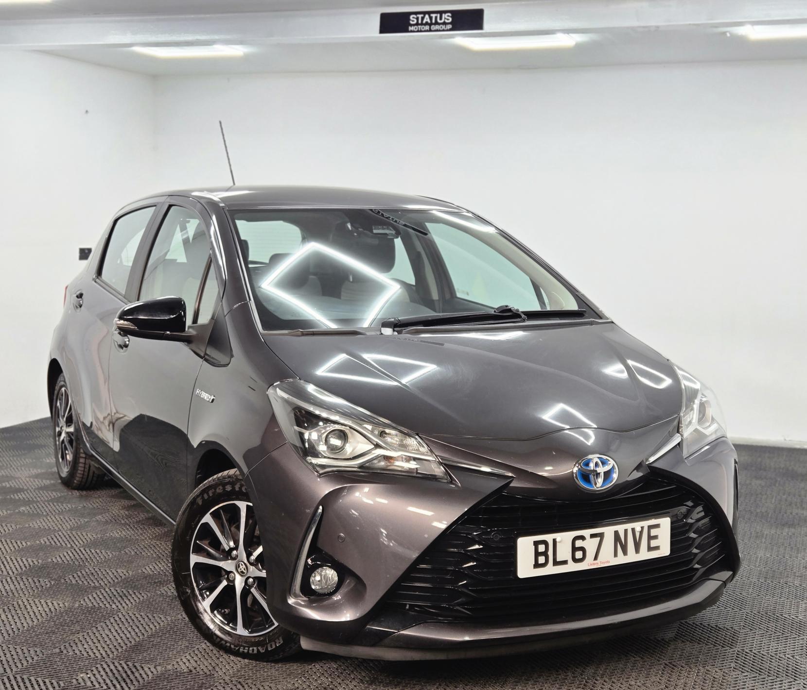 Toyota Yaris 1.5 VVT-h Icon Tech Hatchback 5dr Petrol Hybrid E-CVT Euro 6 (s/s) (100 ps)