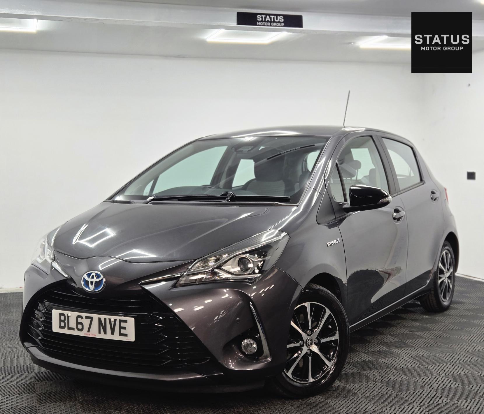Toyota Yaris 1.5 VVT-h Icon Tech Hatchback 5dr Petrol Hybrid E-CVT Euro 6 (s/s) (100 ps)