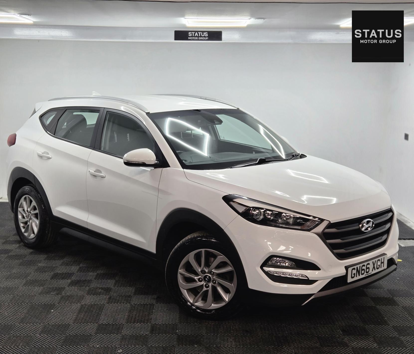 Hyundai TUCSON 2.0 CRDi SE Nav SUV 5dr Diesel Auto 4WD Euro 6 (185 ps)