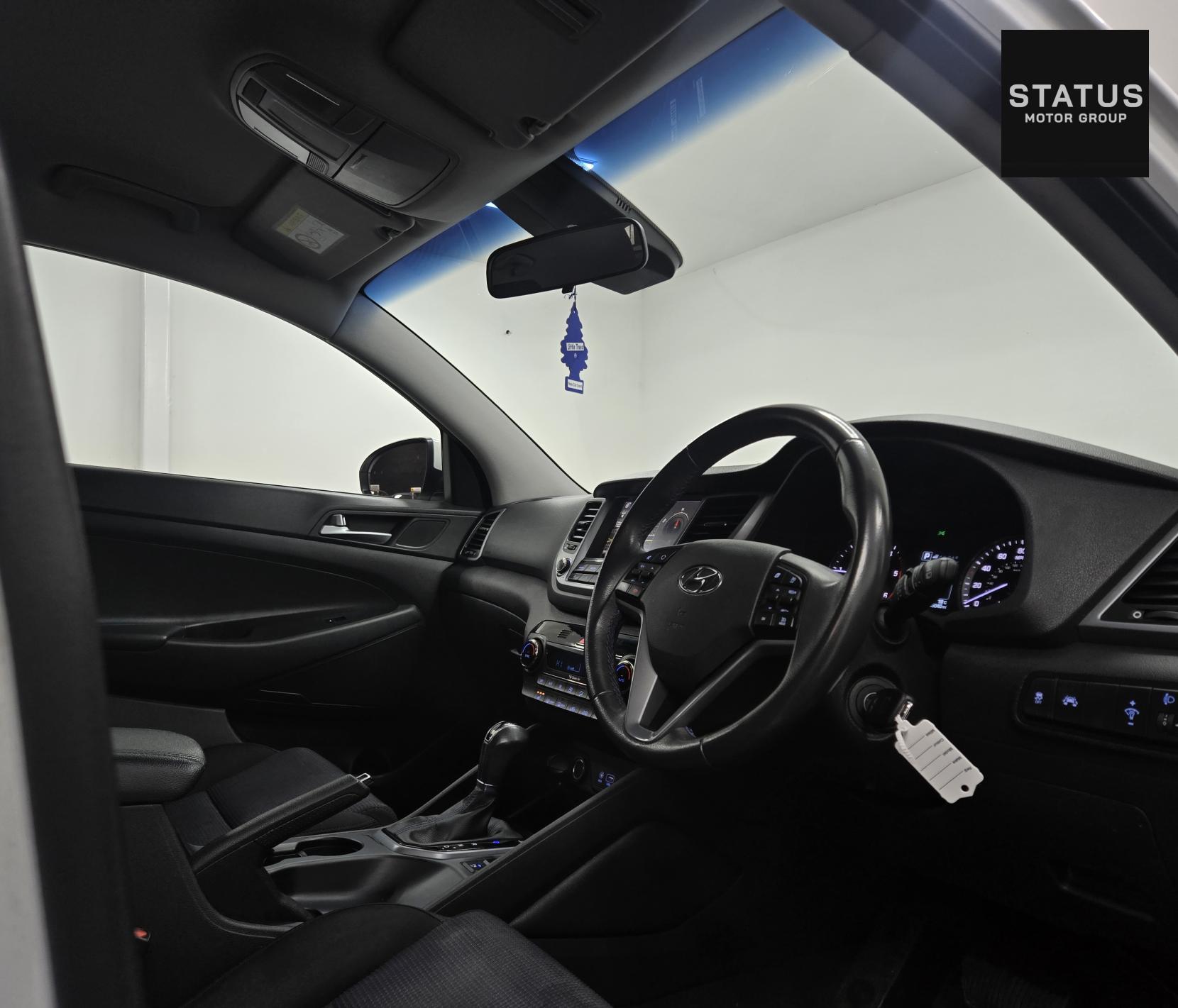 Hyundai TUCSON 2.0 CRDi SE Nav SUV 5dr Diesel Auto 4WD Euro 6 (185 ps)