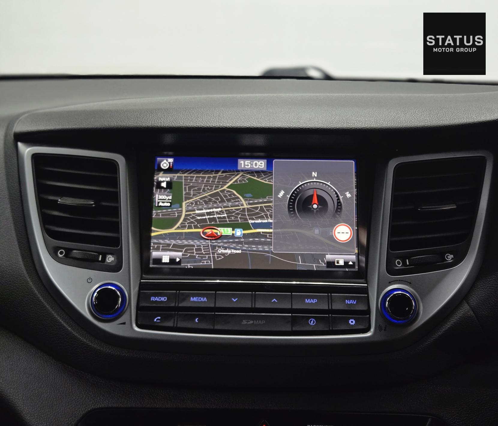 Hyundai TUCSON 2.0 CRDi SE Nav SUV 5dr Diesel Auto 4WD Euro 6 (185 ps)