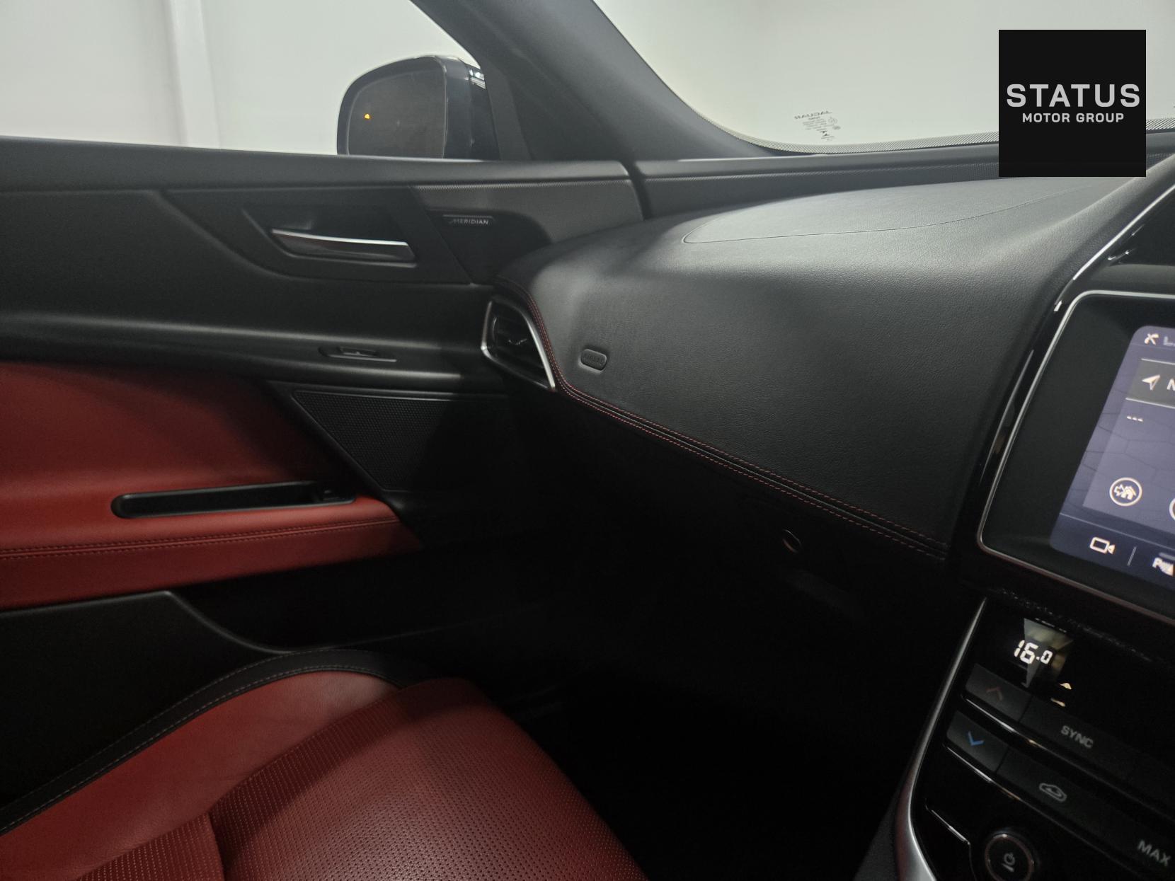 Jaguar XE 2.0d Landmark Saloon 4dr Diesel Auto Euro 6 (s/s) (180 ps)