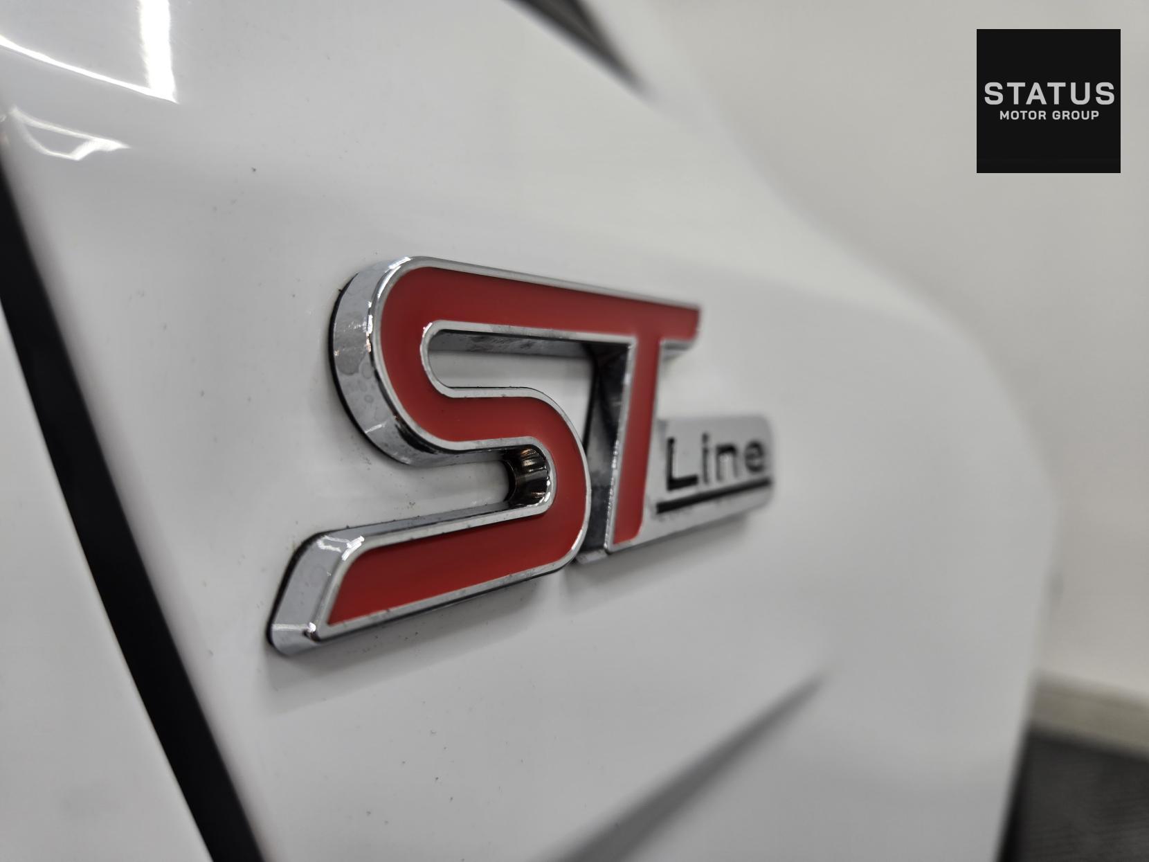 Ford Focus 2.0T EcoBoost ST-2 Hatchback 5dr Petrol Manual Euro 5 (s/s) (250 ps)