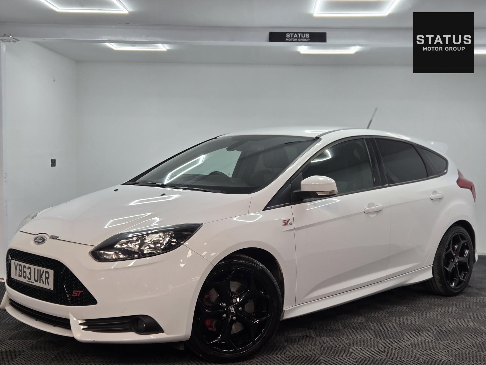 Ford Focus 2.0T EcoBoost ST-2 Hatchback 5dr Petrol Manual Euro 5 (s/s) (250 ps)