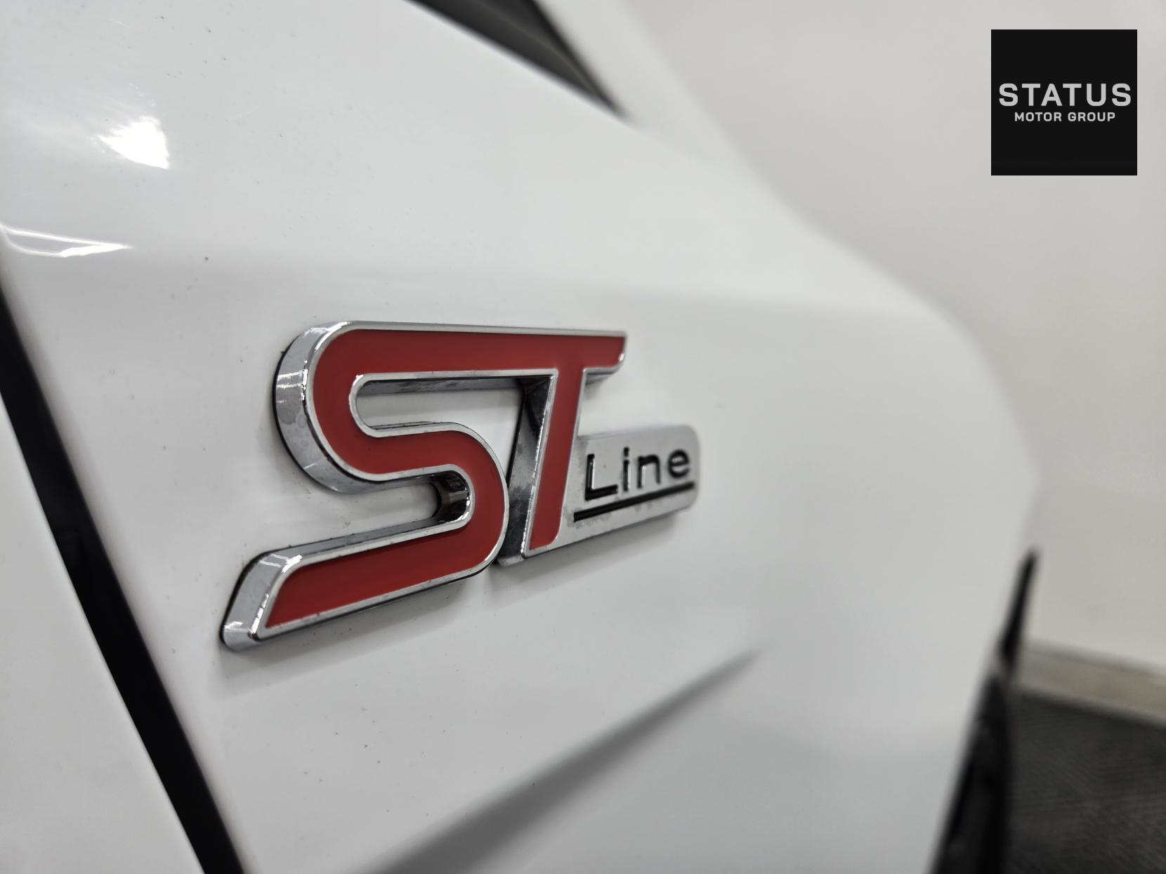Ford Focus 2.0T EcoBoost ST-2 Hatchback 5dr Petrol Manual Euro 5 (s/s) (250 ps)