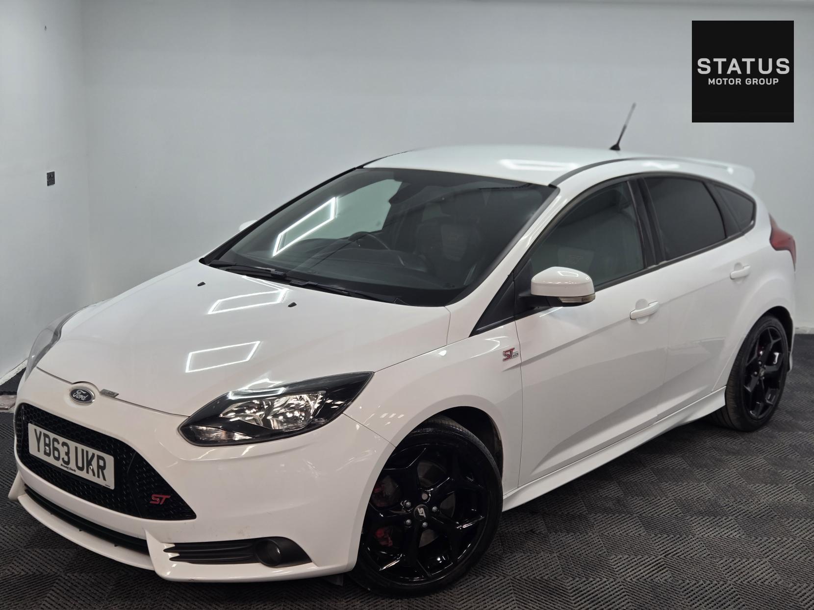 Ford Focus 2.0T EcoBoost ST-2 Hatchback 5dr Petrol Manual Euro 5 (s/s) (250 ps)