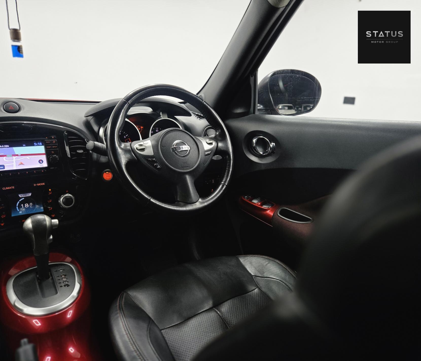 Nissan Juke 1.6 Tekna SUV 5dr Petrol CVT Euro 5 (117 ps)