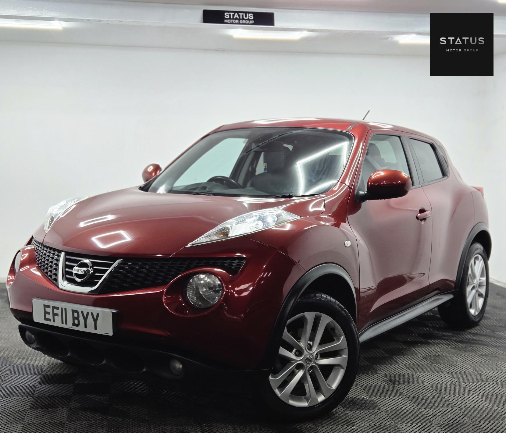Nissan Juke 1.6 Tekna SUV 5dr Petrol CVT Euro 5 (117 ps)
