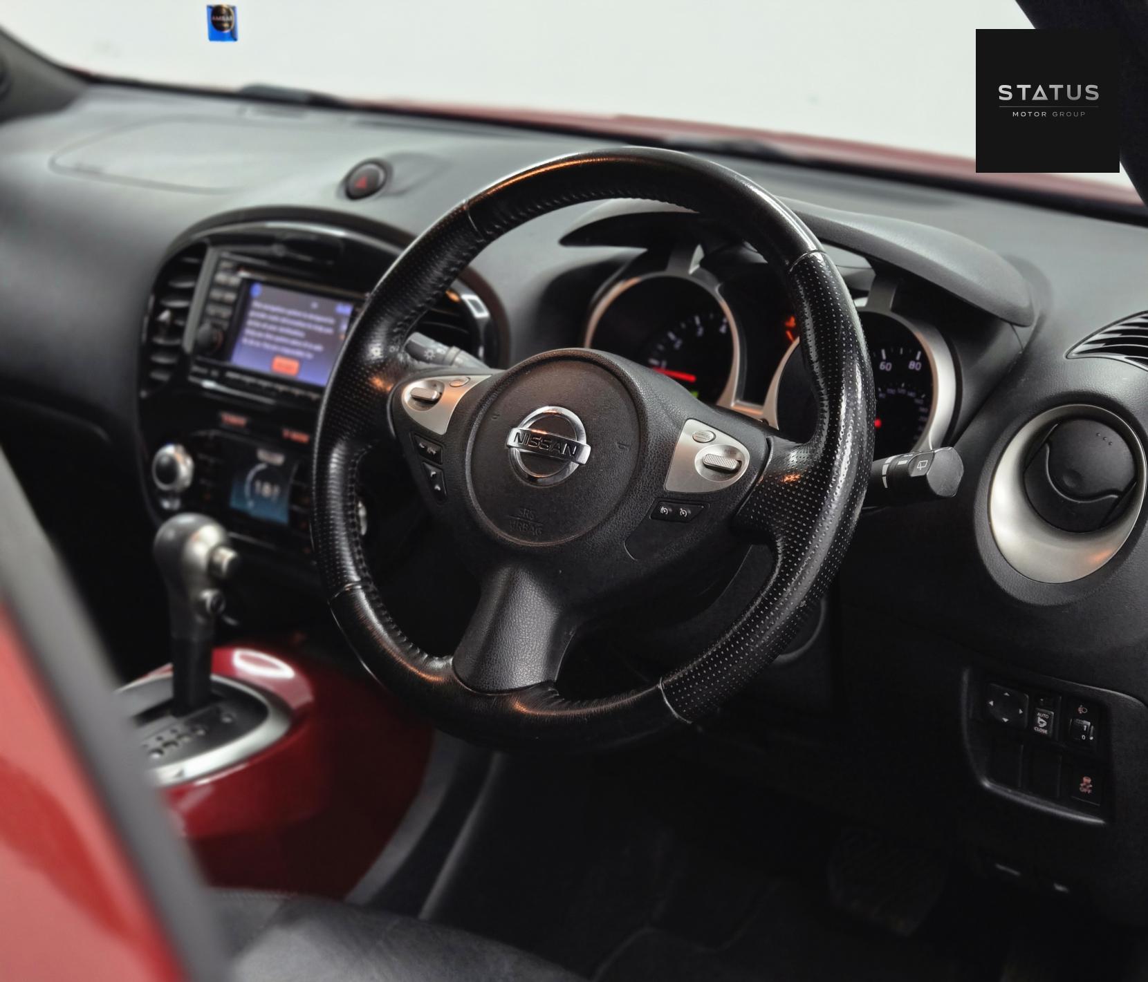 Nissan Juke 1.6 Tekna SUV 5dr Petrol CVT Euro 5 (117 ps)