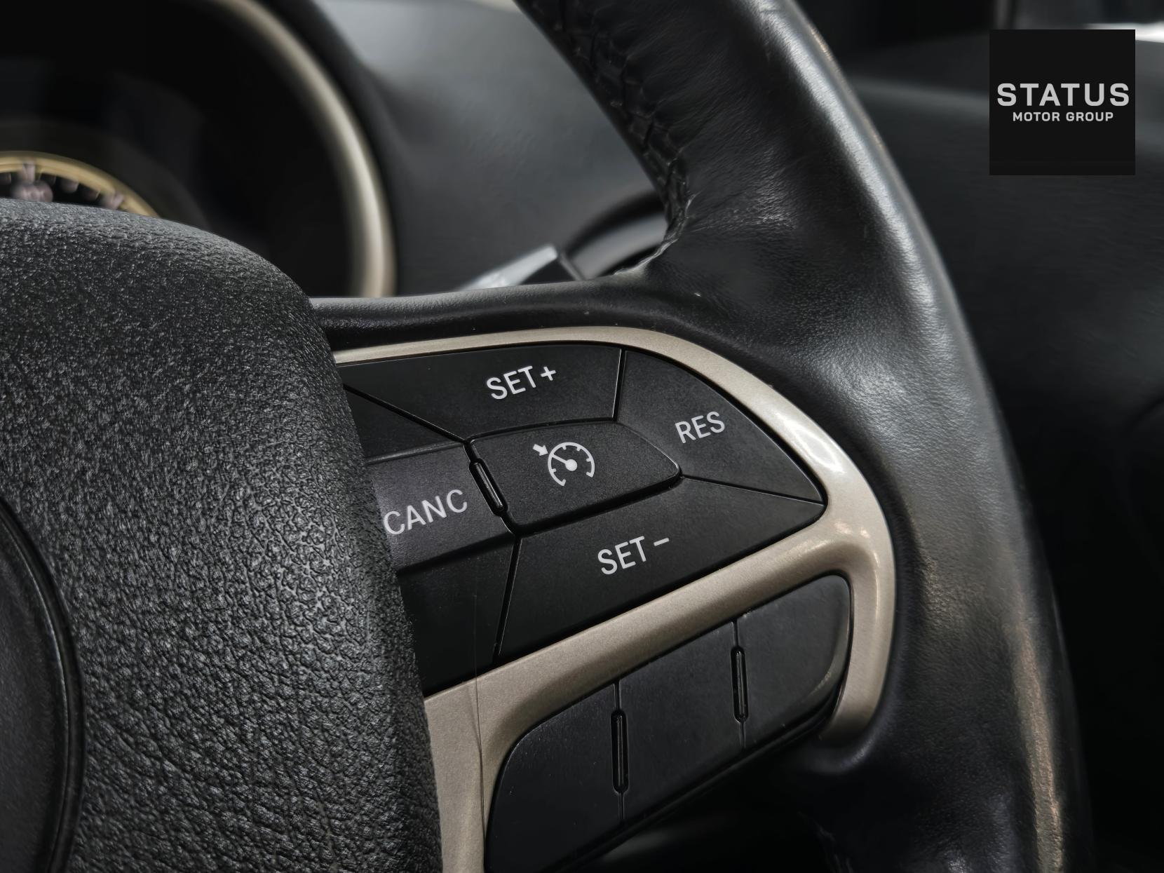 Jeep Cherokee 2.2 MultiJetII 75th Anniversary SUV 5dr Diesel Auto 4WD Euro 6 (s/s) (200 ps)