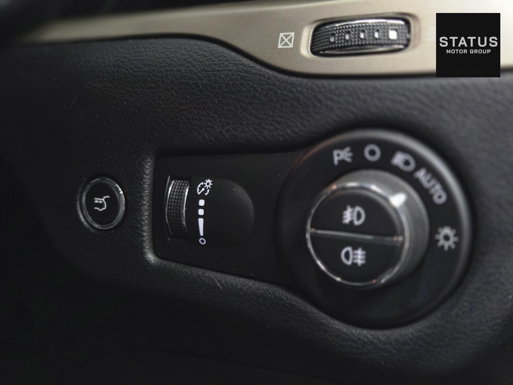 Jeep Cherokee 2.2 MultiJetII 75th Anniversary SUV 5dr Diesel Auto 4WD Euro 6 (s/s) (200 ps)