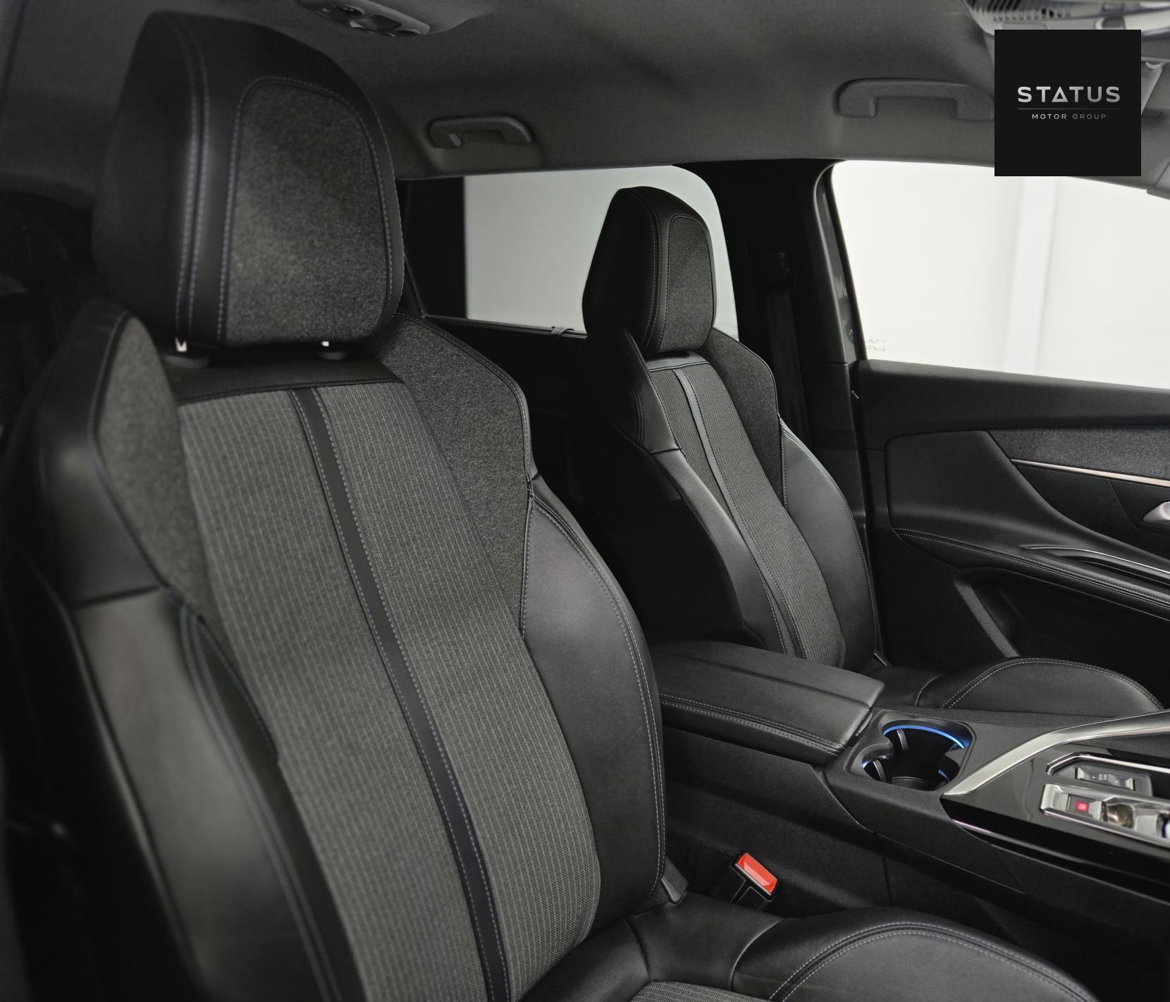 Peugeot 5008 1.2 PureTech Allure Premium SUV 5dr Petrol EAT Euro 6 (s/s) (130 ps)