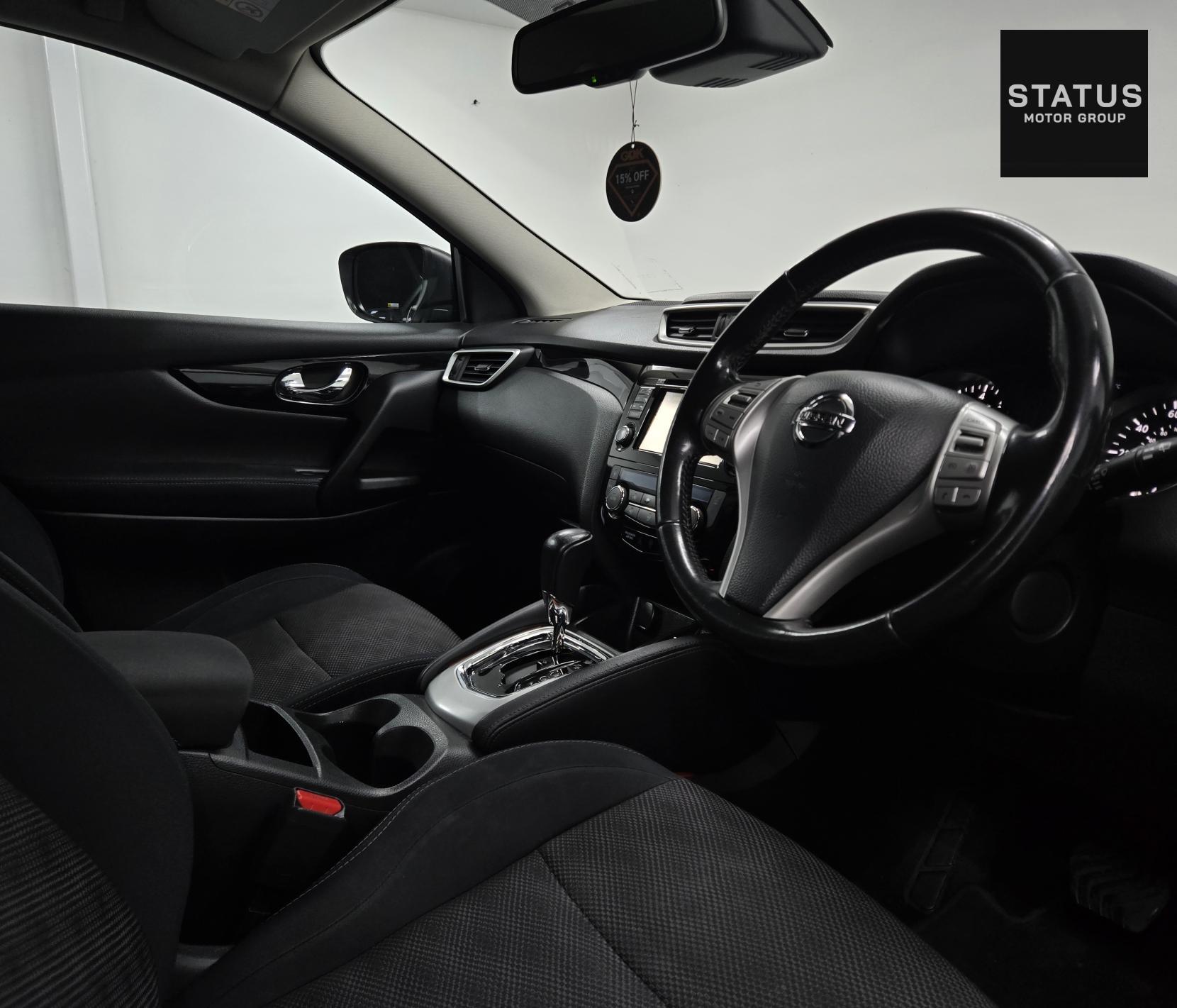 Nissan Qashqai 1.2 DIG-T n-tec SUV 5dr Petrol XTRON 2WD Euro 5 (s/s) (115 ps)