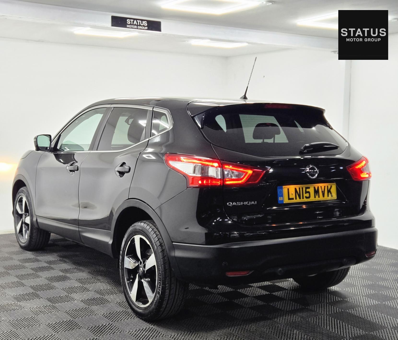 Nissan Qashqai 1.2 DIG-T n-tec SUV 5dr Petrol XTRON 2WD Euro 5 (s/s) (115 ps)