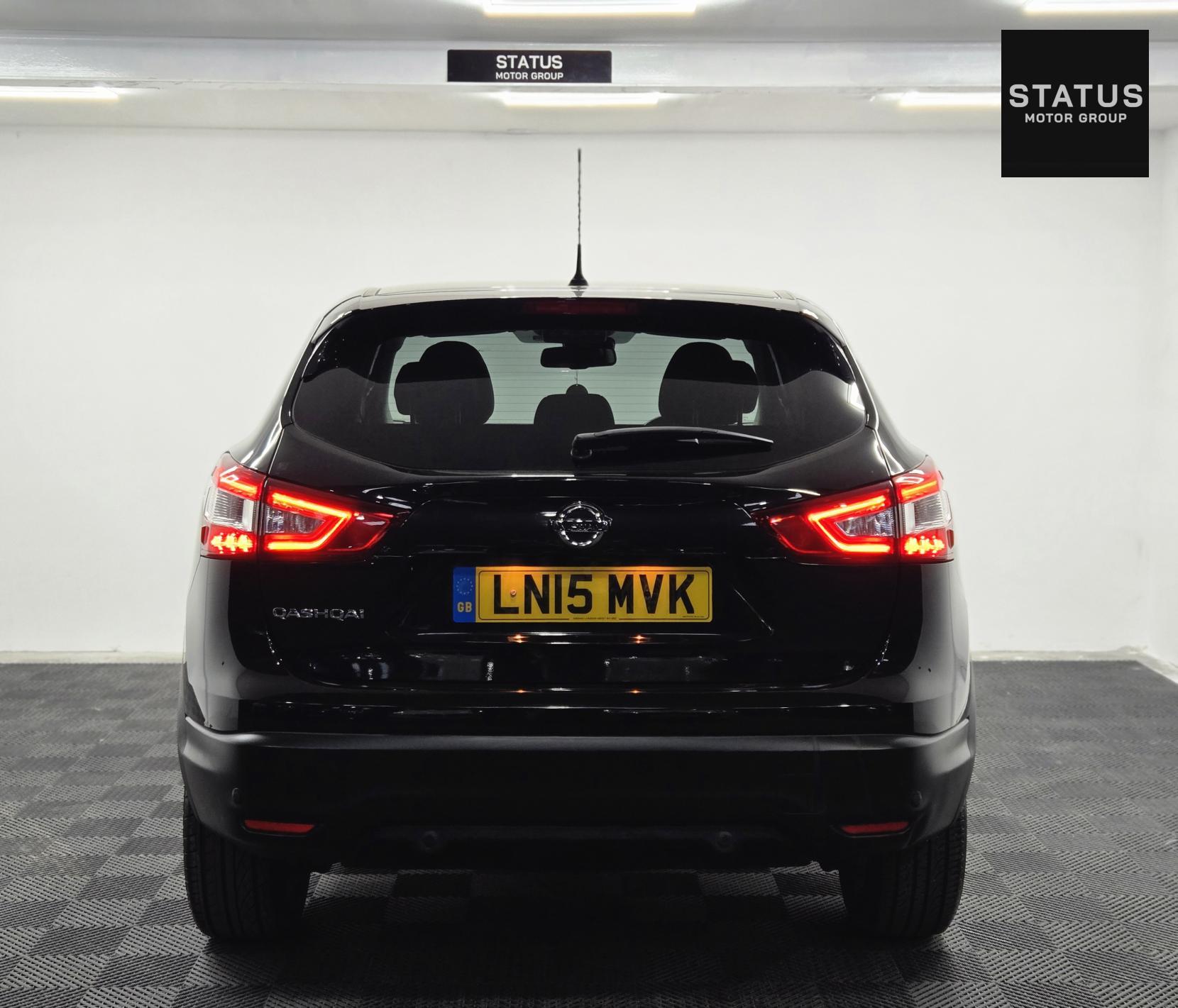 Nissan Qashqai 1.2 DIG-T n-tec SUV 5dr Petrol XTRON 2WD Euro 5 (s/s) (115 ps)
