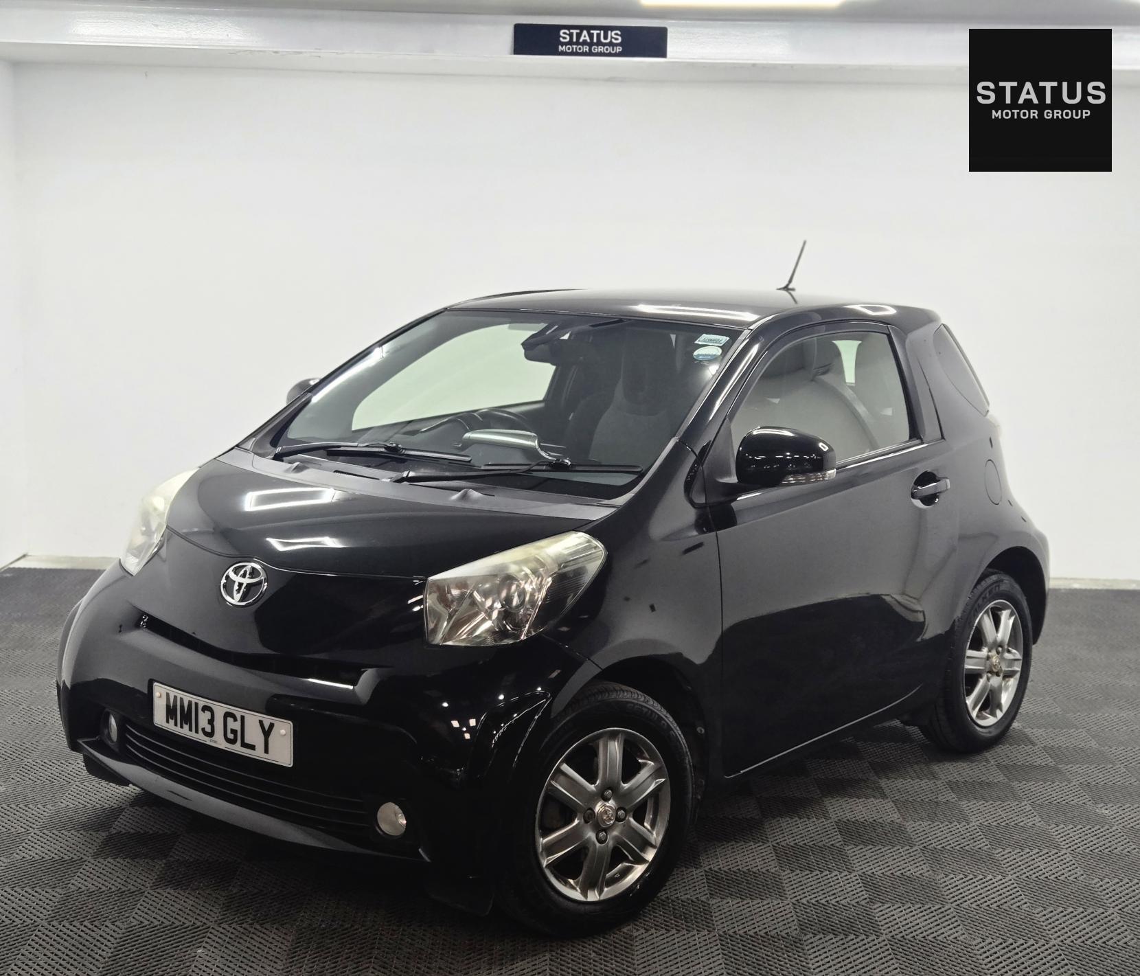 Toyota iQ 1.0 VVT-i 2 Hatchback 3dr Petrol Multidrive Euro 5 (68 ps)