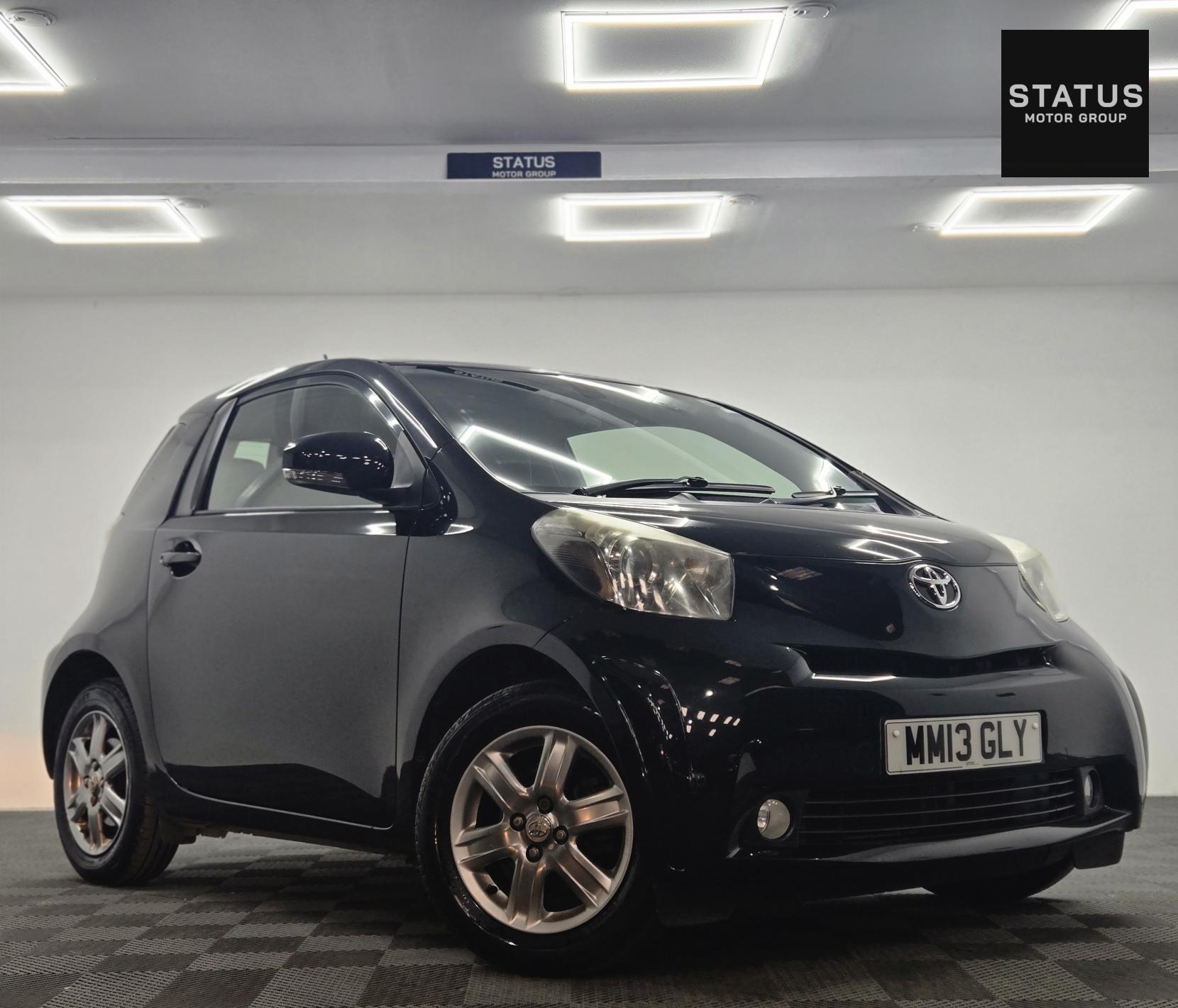 Toyota iQ 1.0 VVT-i 2 Hatchback 3dr Petrol Multidrive Euro 5 (68 ps)