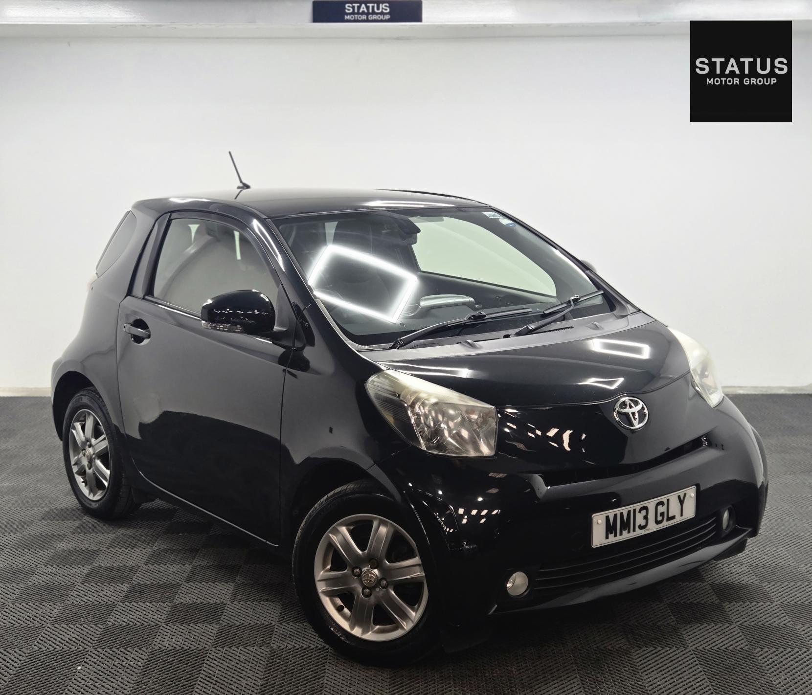 Toyota iQ 1.0 VVT-i 2 Hatchback 3dr Petrol Multidrive Euro 5 (68 ps)
