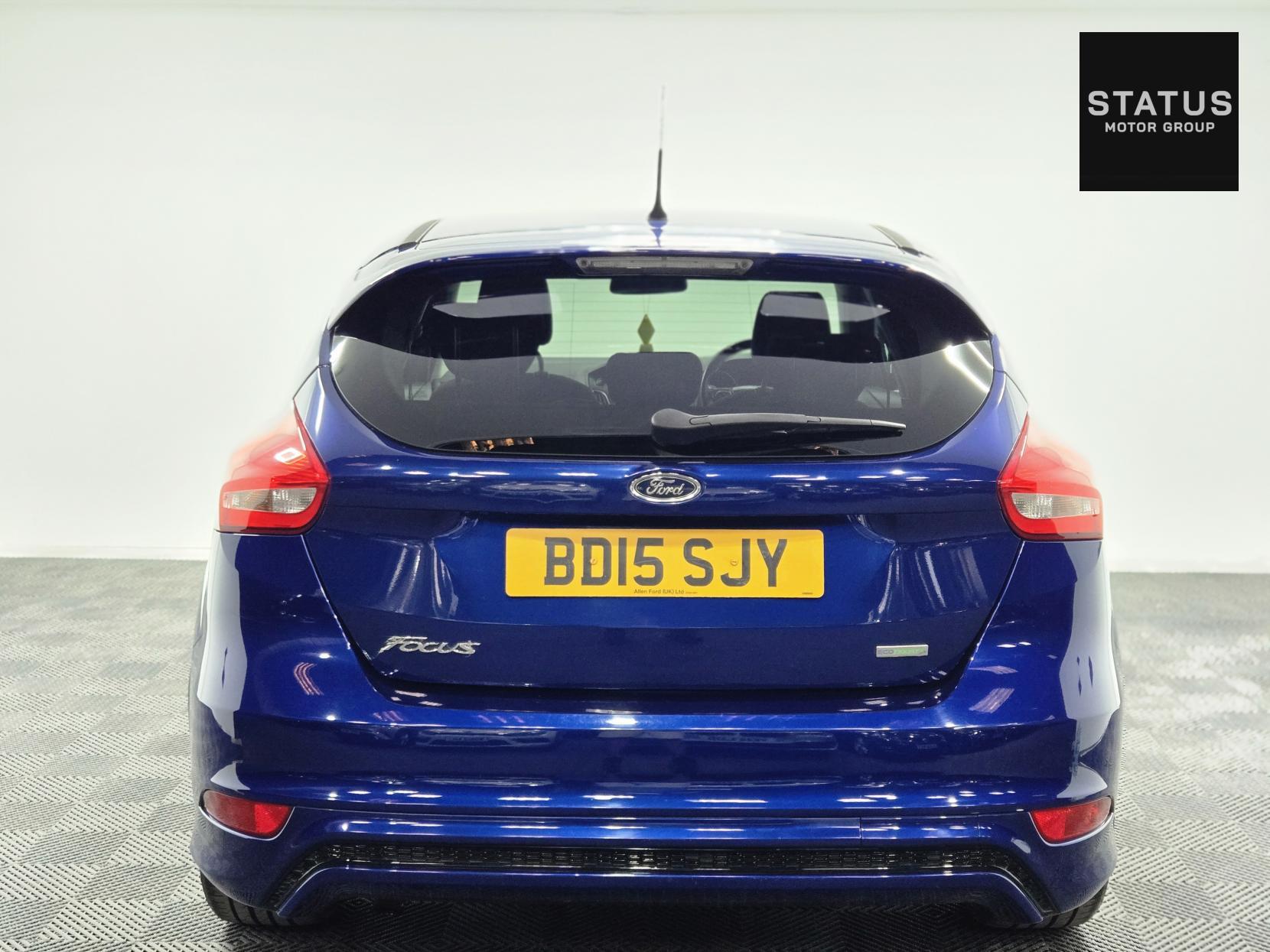 Ford Focus 1.0T EcoBoost Zetec S Hatchback 5dr Petrol Manual Euro 6 (s/s) (125 ps)