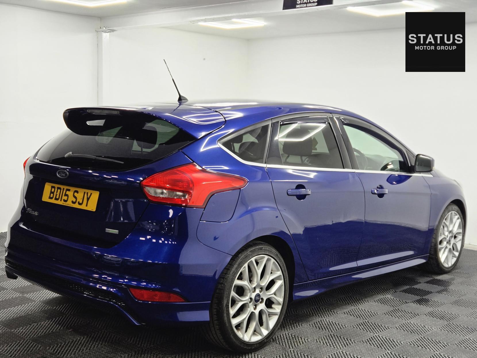 Ford Focus 1.0T EcoBoost Zetec S Hatchback 5dr Petrol Manual Euro 6 (s/s) (125 ps)