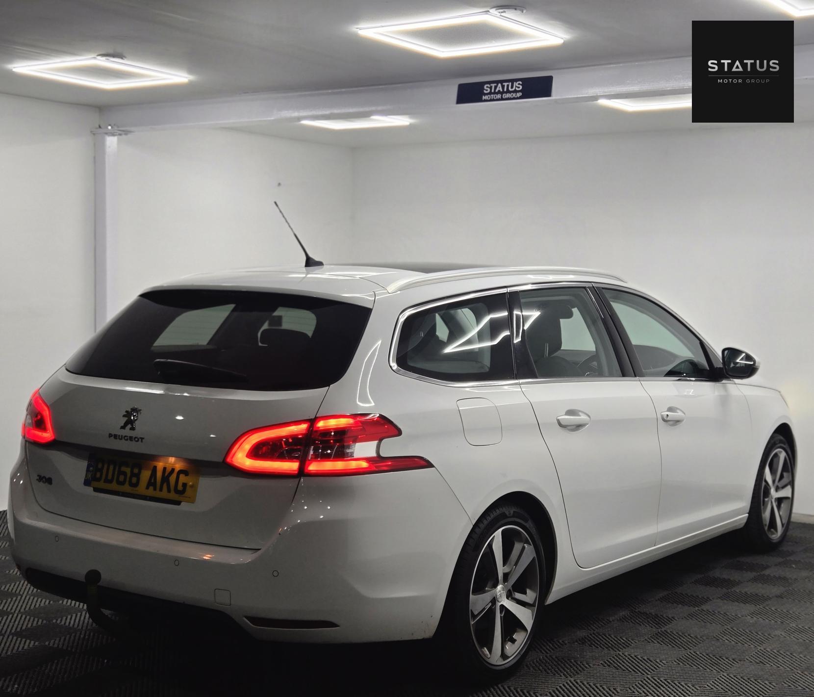 Peugeot 308 SW 1.5 BlueHDi Allure Estate 5dr Diesel EAT Euro 6 (s/s) (130 ps)