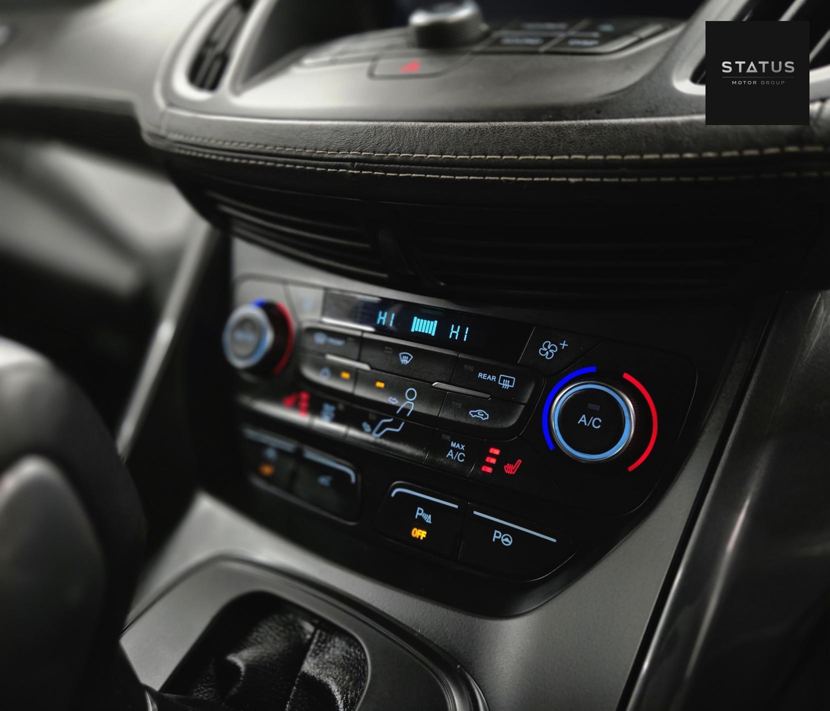 Ford Kuga 1.5T EcoBoost Vignale SUV 5dr Petrol Auto AWD Euro 6 (s/s) (182 ps)