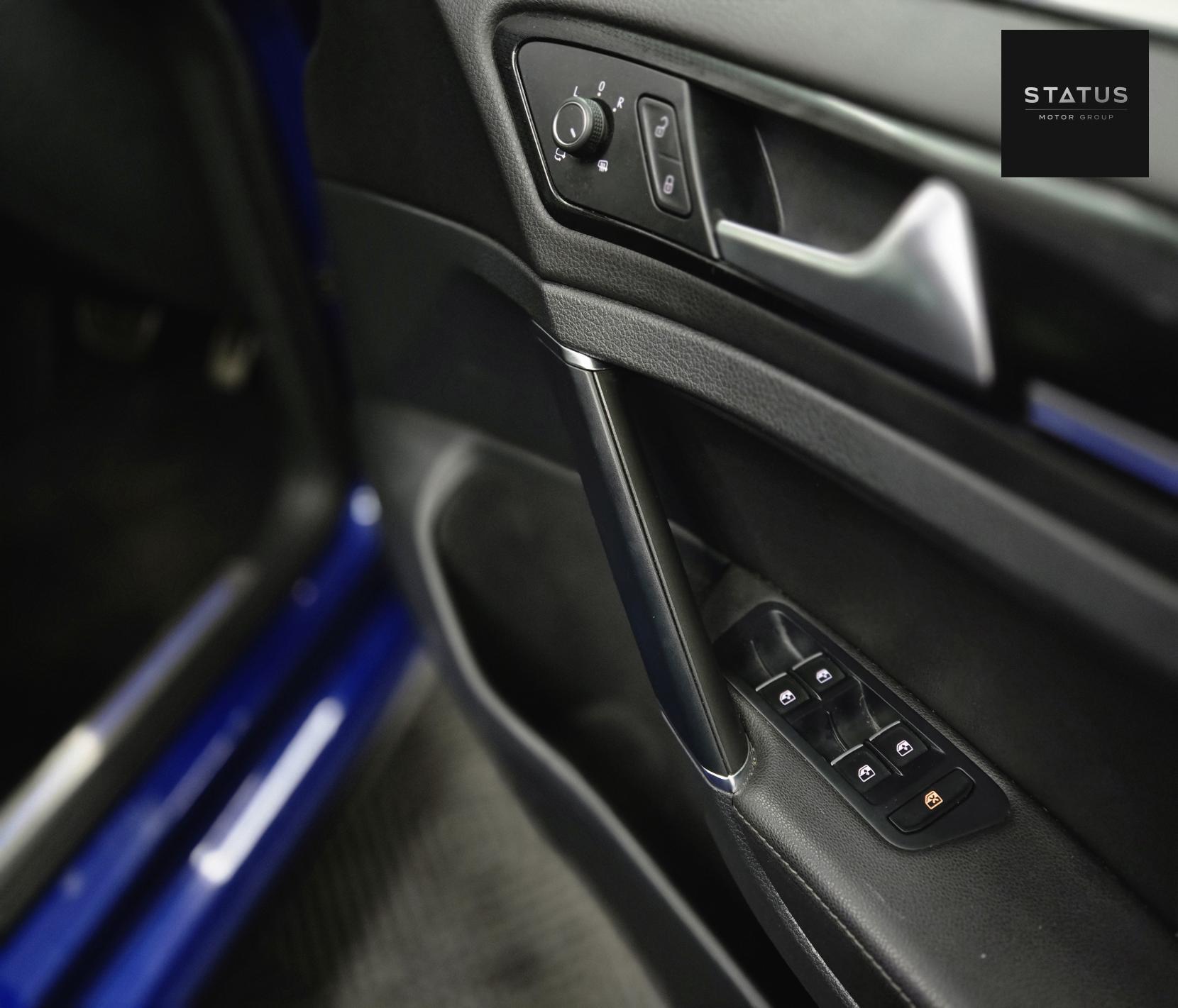 Volkswagen Golf 2.0 TSI R Hatchback 5dr Petrol DSG 4Motion Euro 6 (s/s) (300 ps)