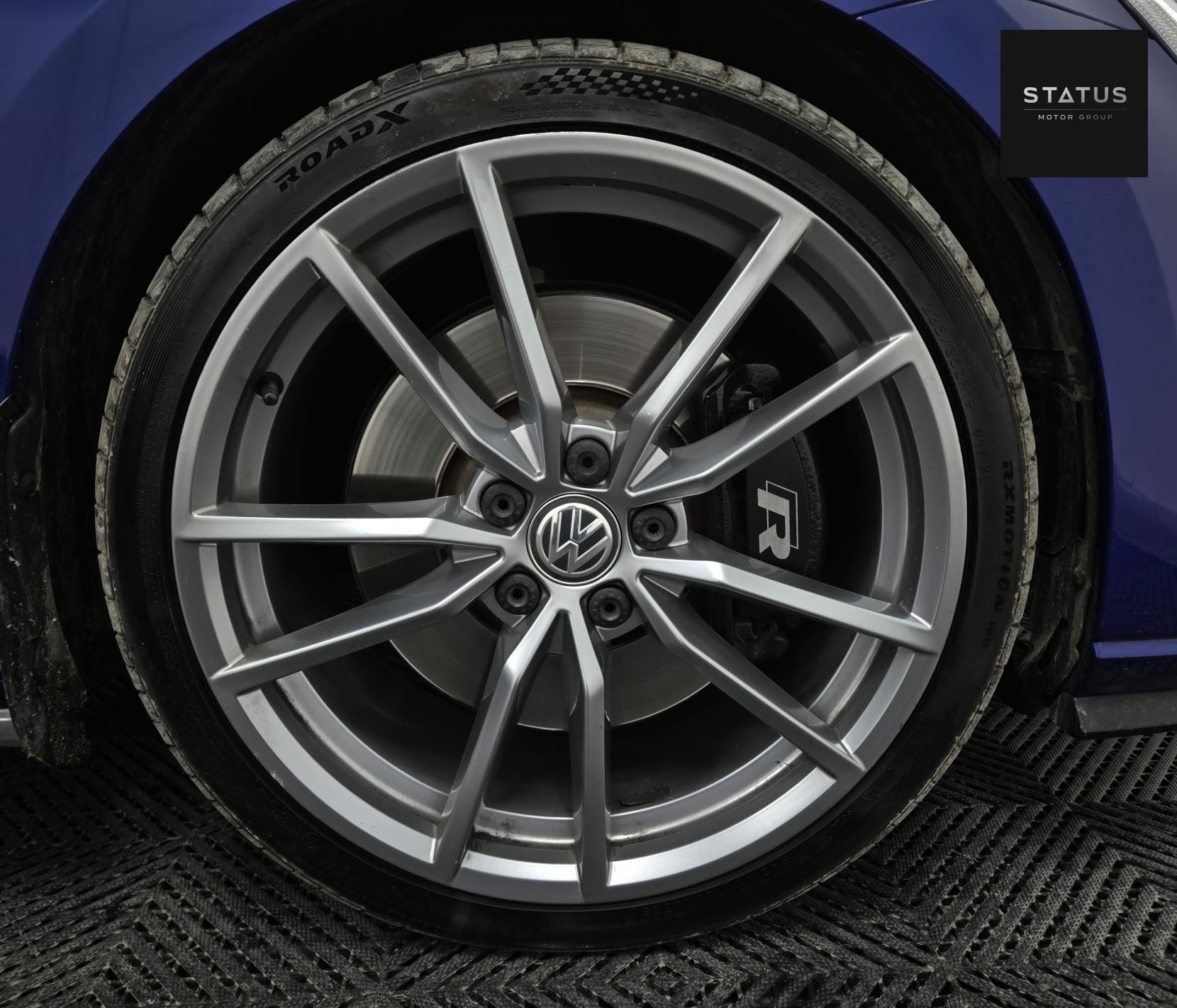 Volkswagen Golf 2.0 TSI R Hatchback 5dr Petrol DSG 4Motion Euro 6 (s/s) (300 ps)