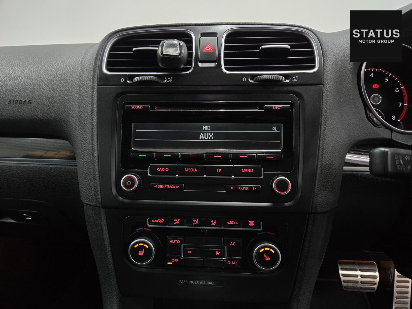 Volkswagen Golf 2.0 TSI GTI (Leather) Hatchback 5dr Petrol DSG Euro 5 (210 ps)