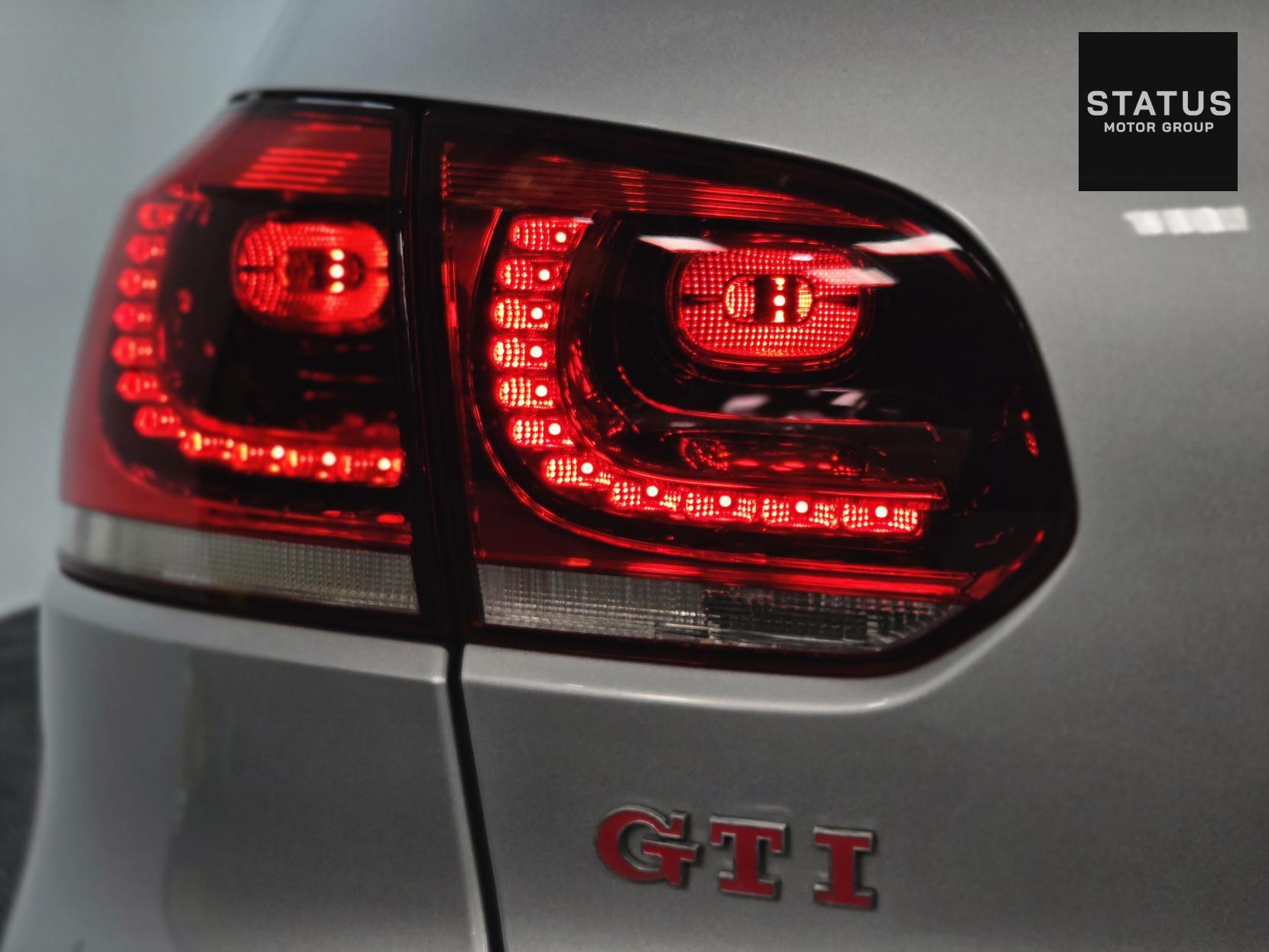Volkswagen Golf 2.0 TSI GTI (Leather) Hatchback 5dr Petrol DSG Euro 5 (210 ps)