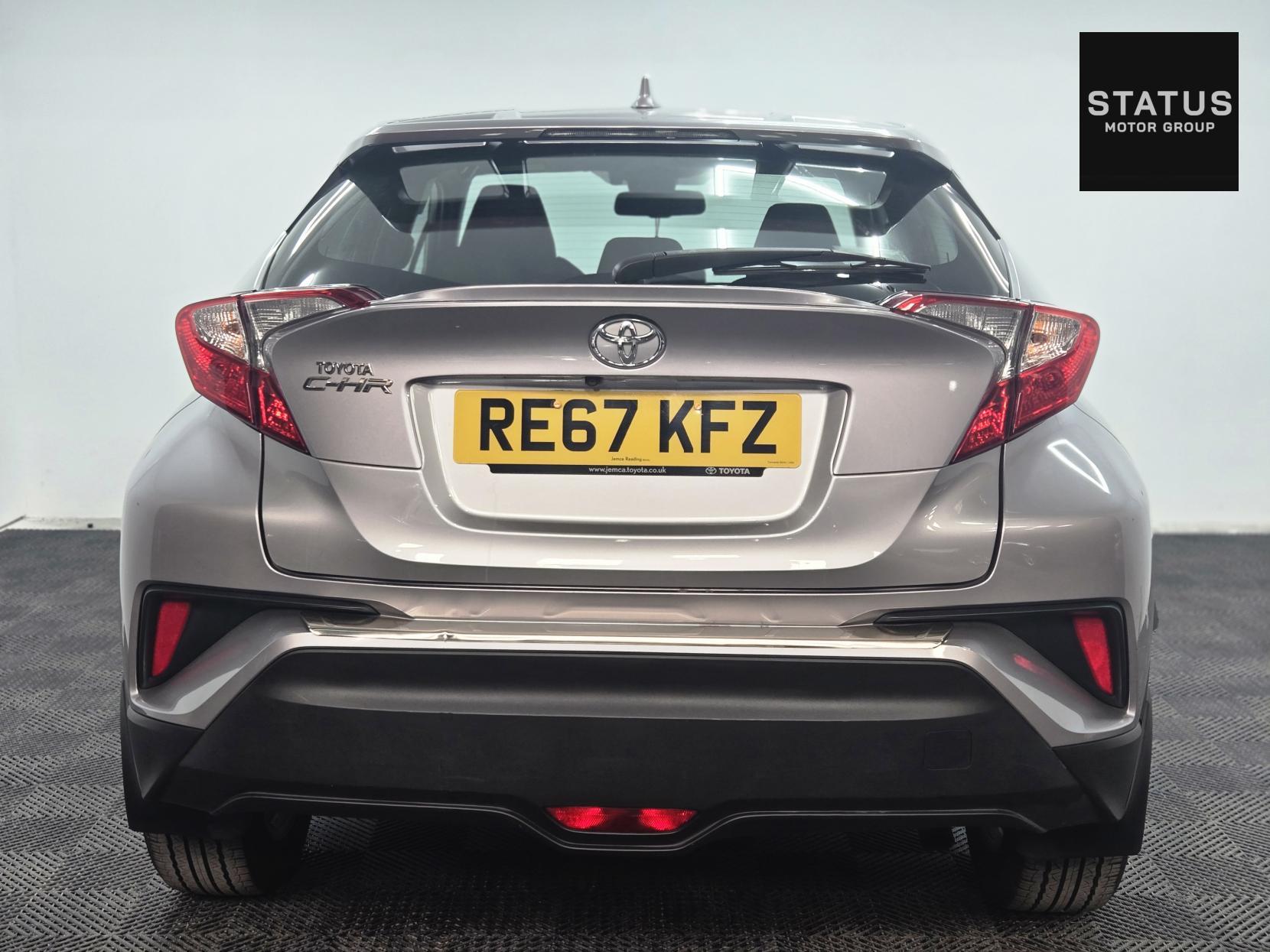 Toyota C-HR 1.2 VVT-i Icon SUV 5dr Petrol CVT Euro 6 (s/s) (115 ps)