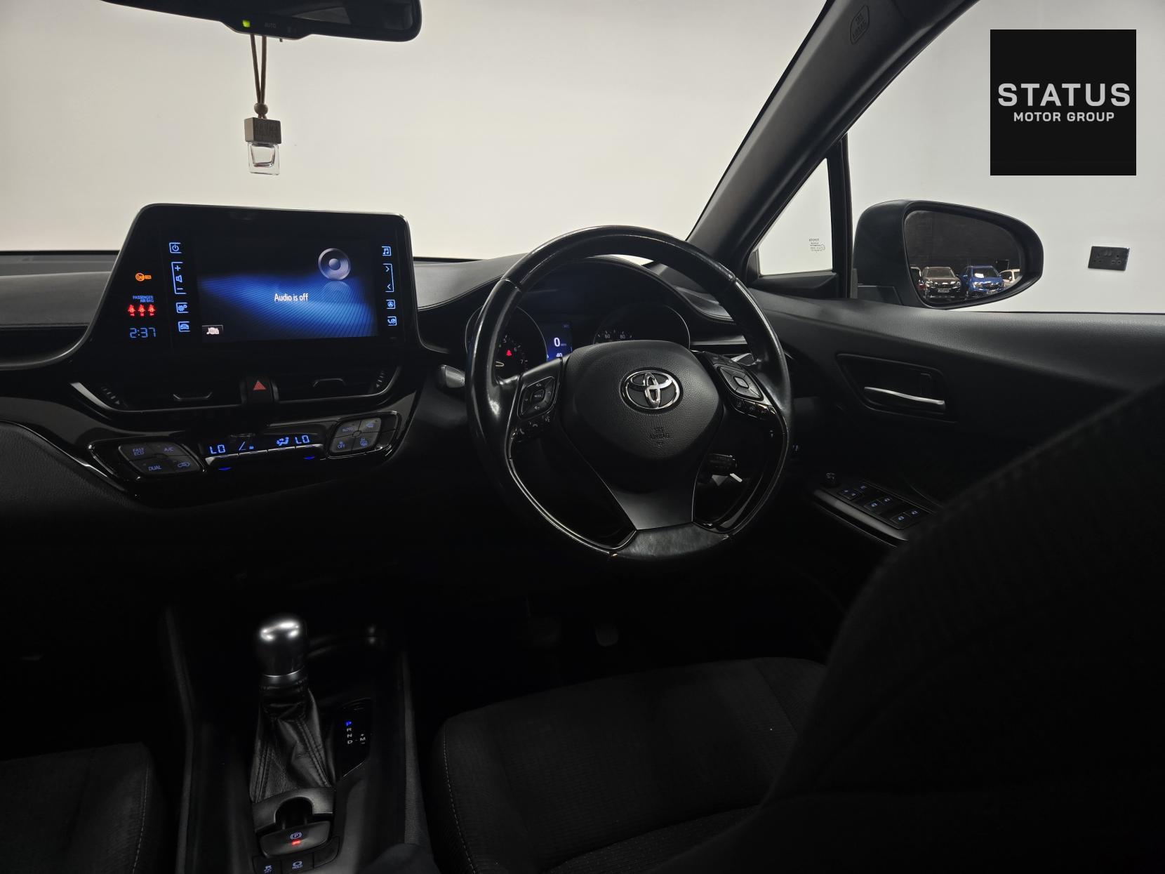 Toyota C-HR 1.2 VVT-i Icon SUV 5dr Petrol CVT Euro 6 (s/s) (115 ps)