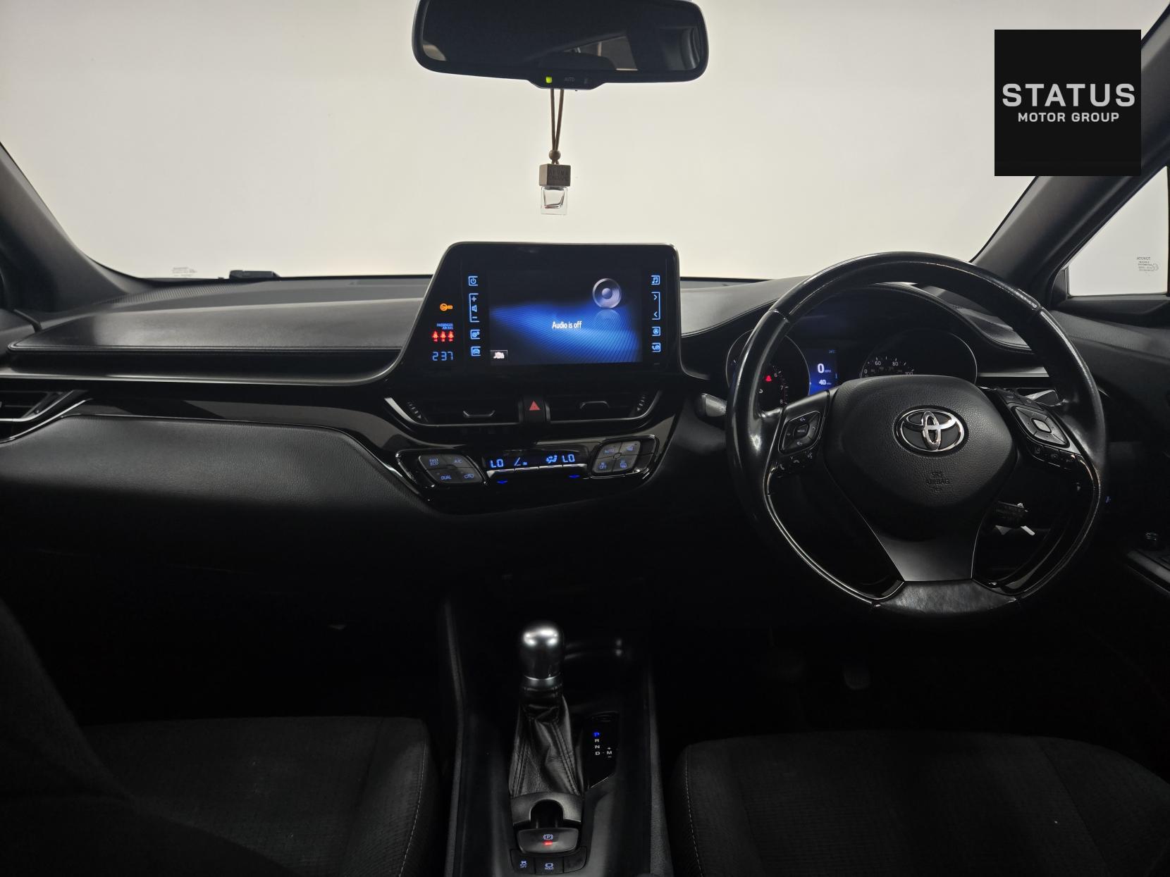 Toyota C-HR 1.2 VVT-i Icon SUV 5dr Petrol CVT Euro 6 (s/s) (115 ps)