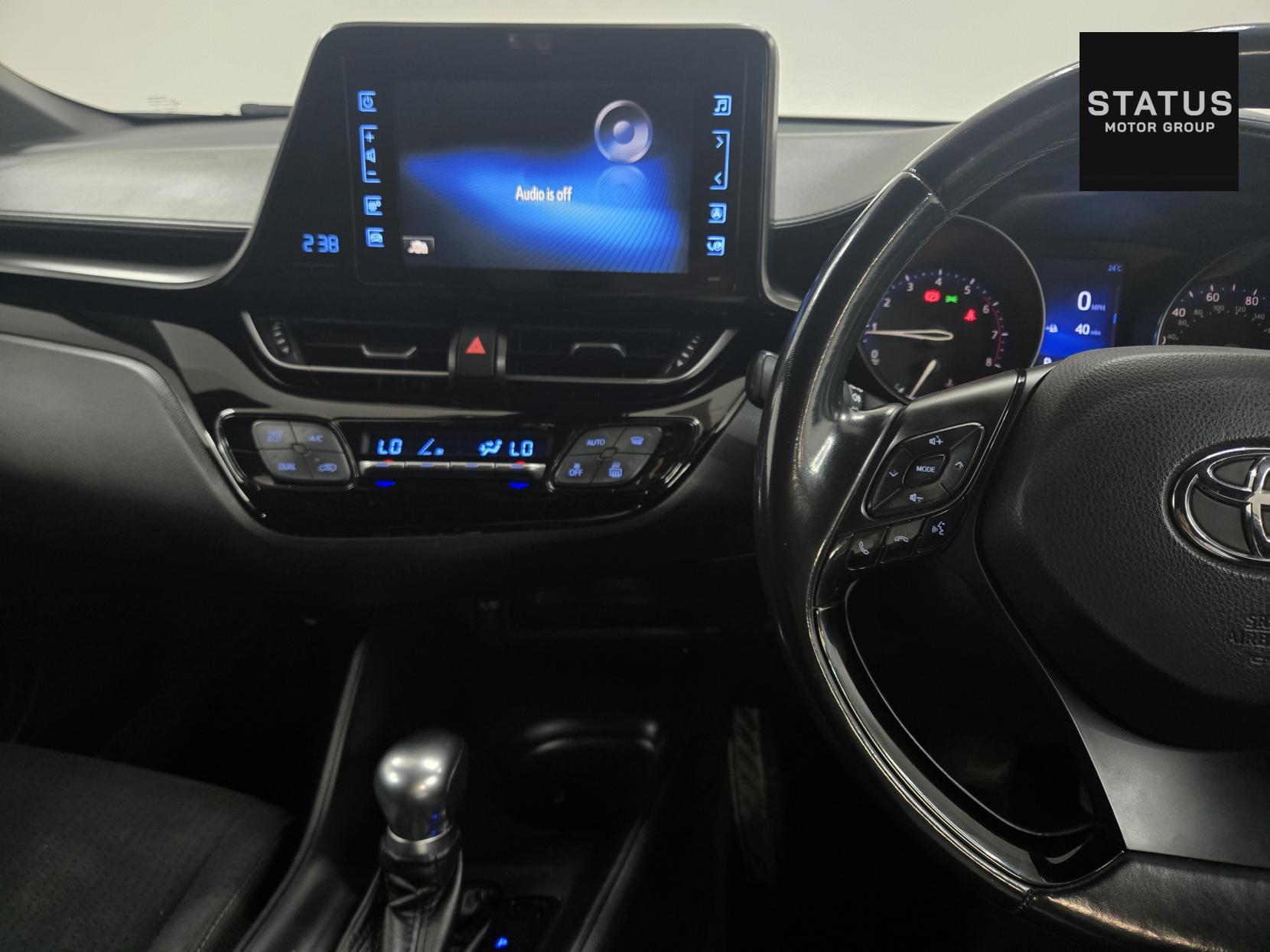 Toyota C-HR 1.2 VVT-i Icon SUV 5dr Petrol CVT Euro 6 (s/s) (115 ps)