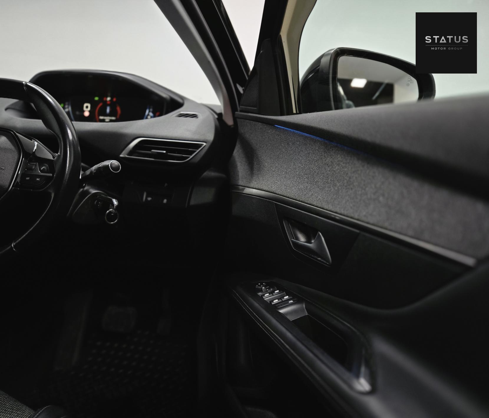 Peugeot 3008 1.2 PureTech Allure SUV 5dr Petrol EAT Euro 6 (s/s) (130 ps)