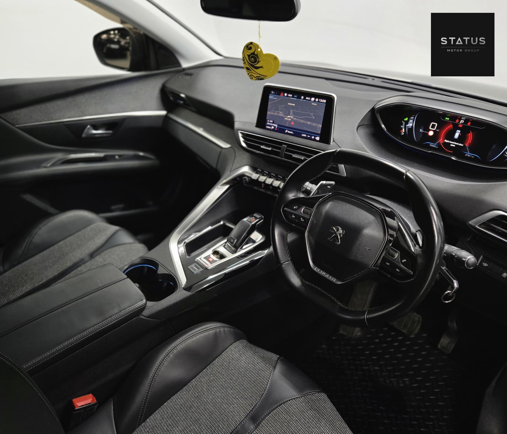 Peugeot 3008 1.2 PureTech Allure SUV 5dr Petrol EAT Euro 6 (s/s) (130 ps)