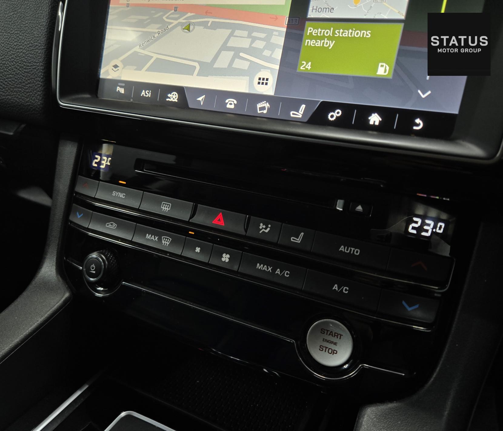 Jaguar F-PACE 2.0 D180 Prestige SUV 5dr Diesel Auto AWD Euro 6 (s/s) (180 ps)