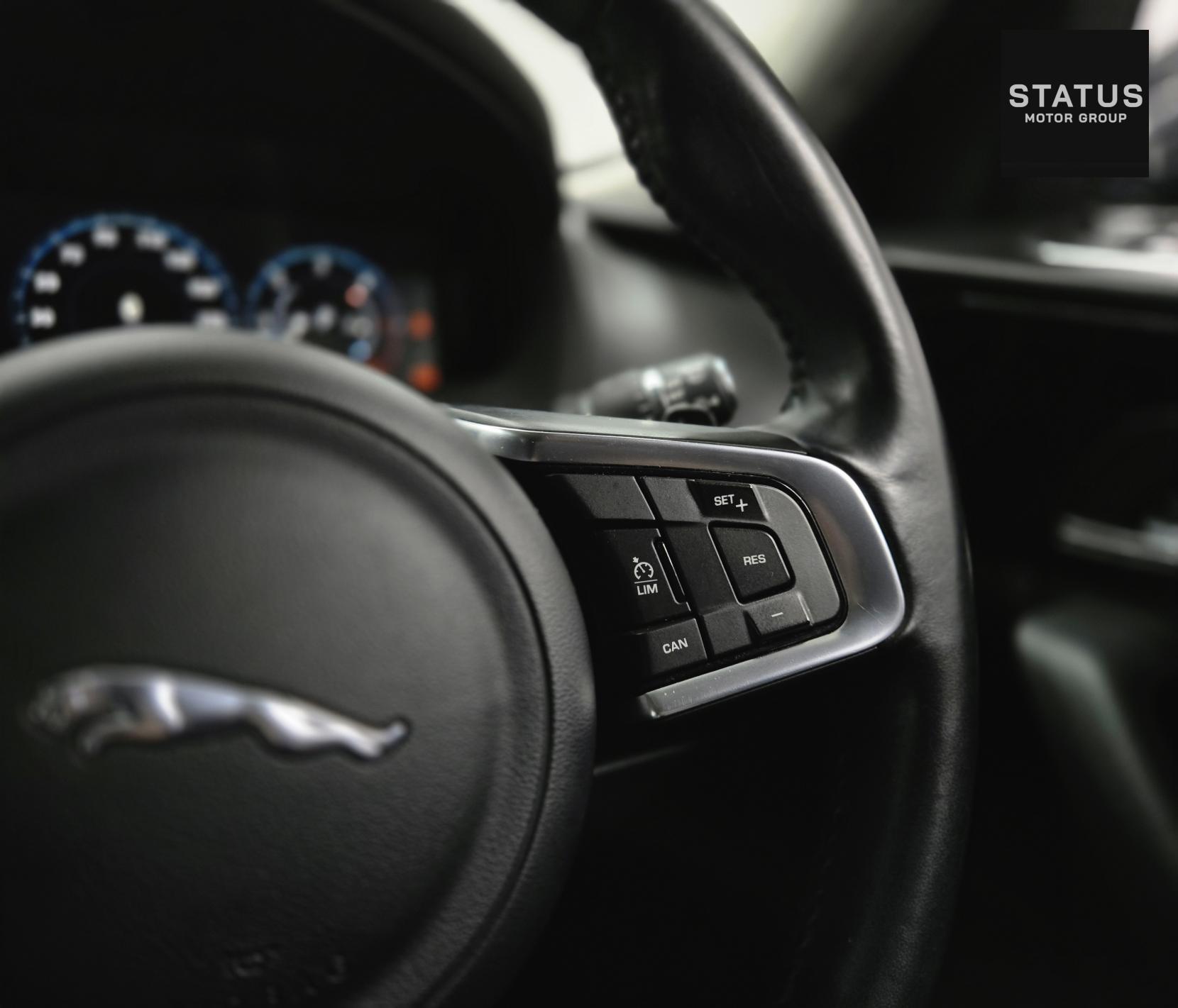 Jaguar F-PACE 2.0 D180 Prestige SUV 5dr Diesel Auto AWD Euro 6 (s/s) (180 ps)