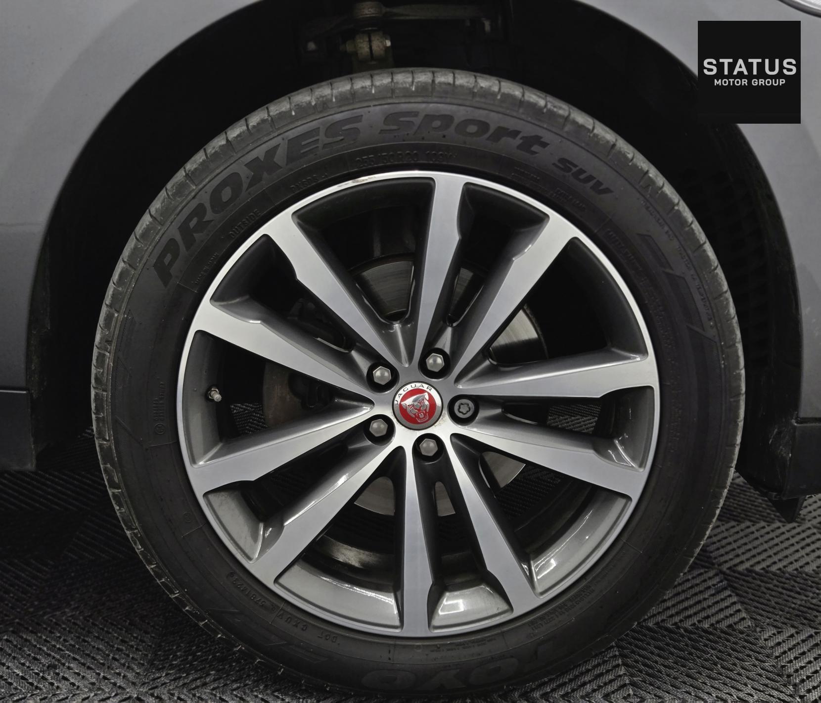 Jaguar F-PACE 2.0 D180 Prestige SUV 5dr Diesel Auto AWD Euro 6 (s/s) (180 ps)