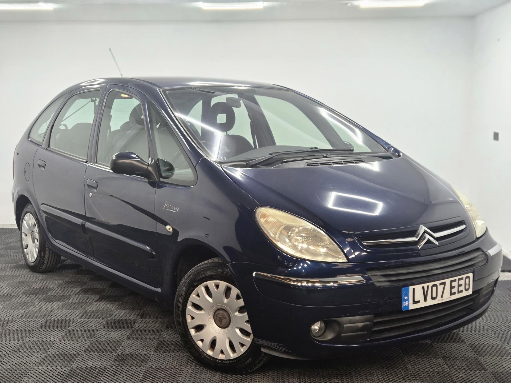 Citroen Xsara Picasso 1.6i 16V Desire MPV 5dr Petrol Manual (172 g/km, 110 bhp)