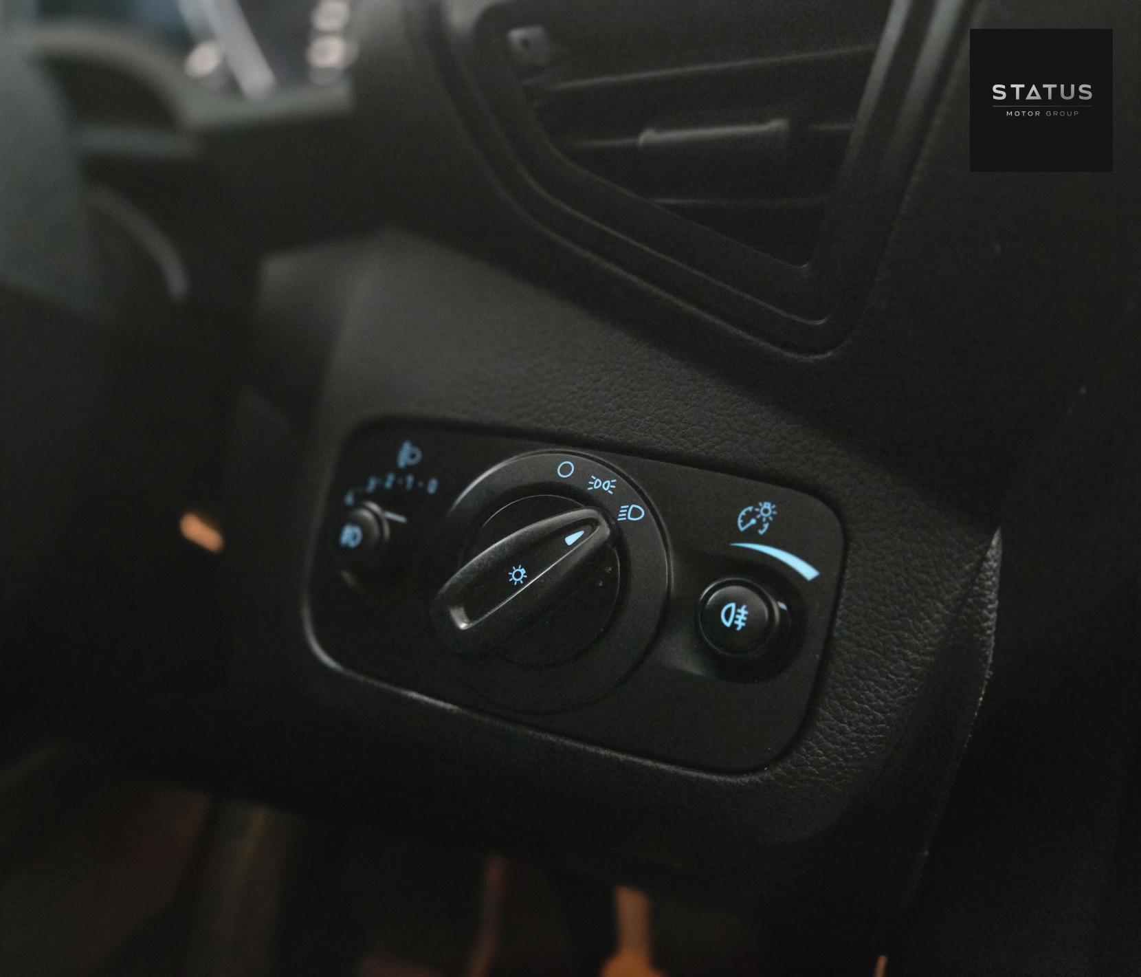 Ford Kuga 1.5 TDCi Zetec SUV 5dr Diesel Powershift Euro 6 (s/s) (120 ps)