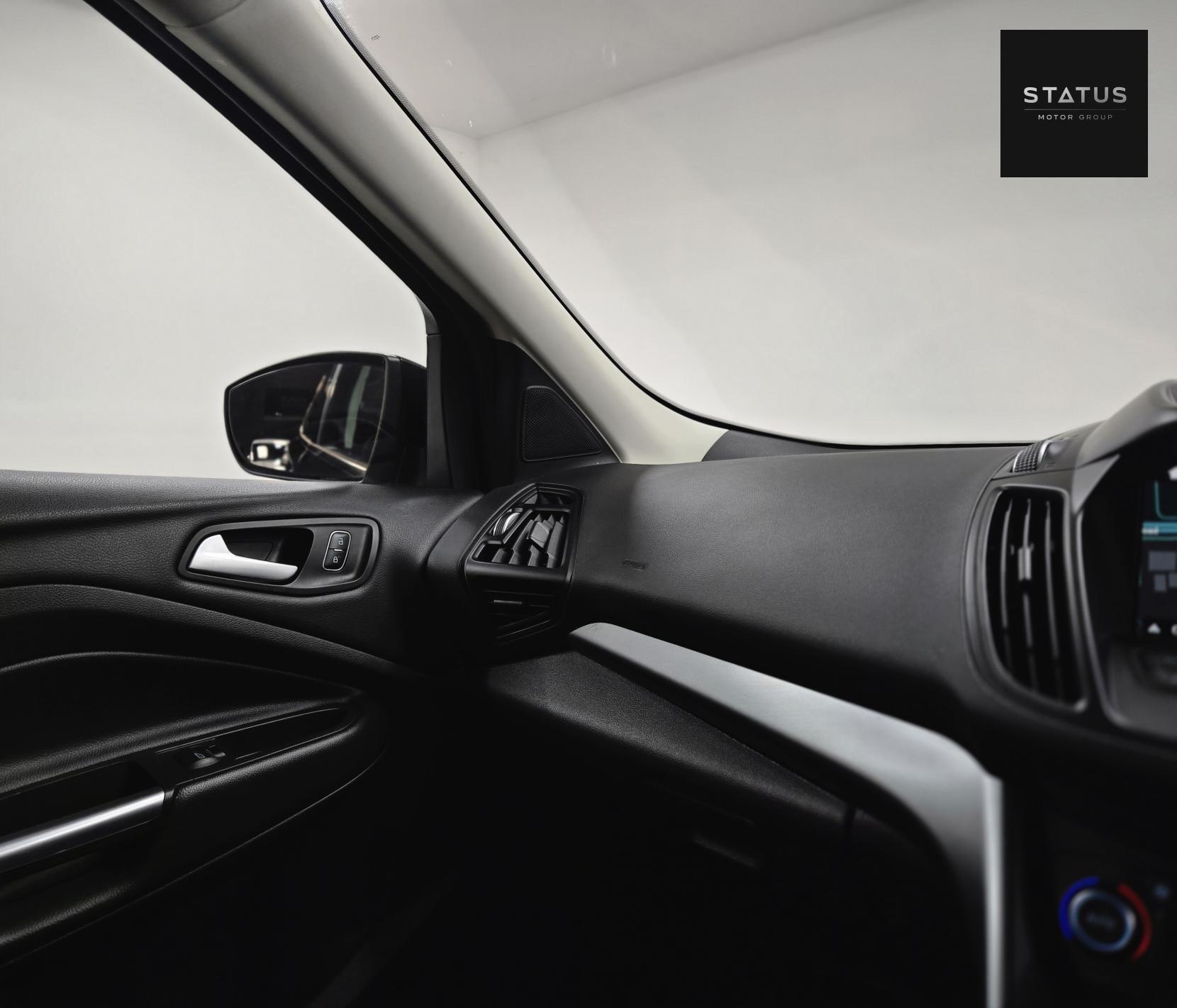 Ford Kuga 1.5 TDCi Zetec SUV 5dr Diesel Powershift Euro 6 (s/s) (120 ps)