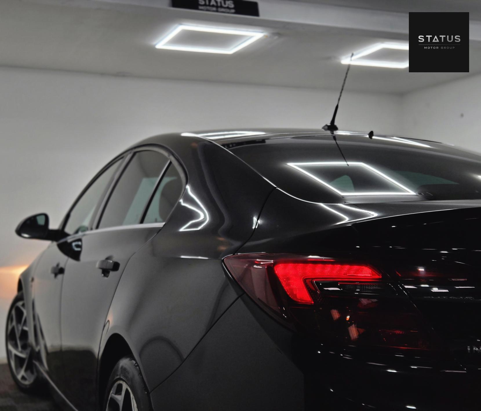 Vauxhall Insignia 1.6 CDTi SRi VX Line Hatchback 5dr Diesel Auto Euro 6 (136 ps)