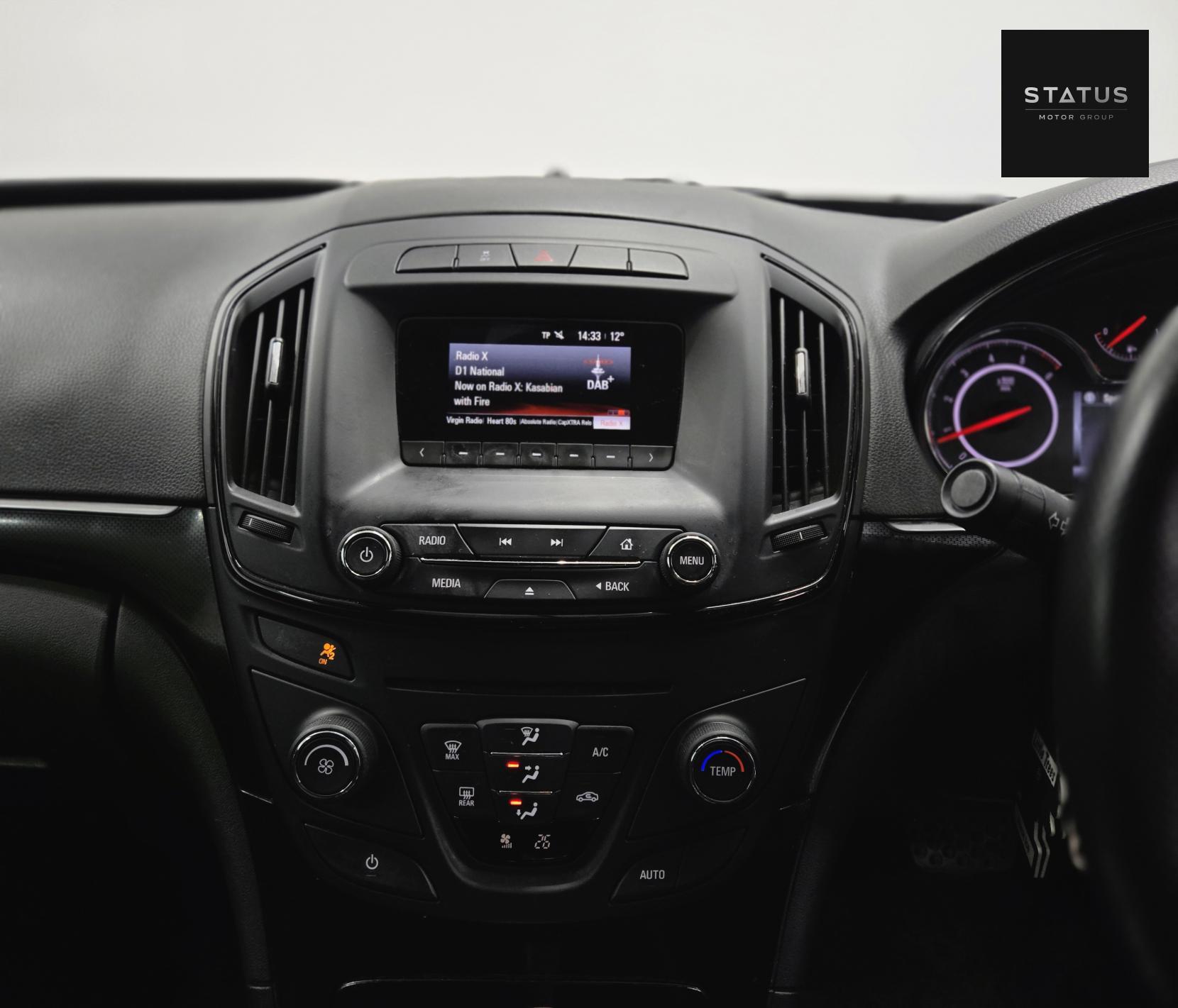 Vauxhall Insignia 1.6 CDTi SRi VX Line Hatchback 5dr Diesel Auto Euro 6 (136 ps)