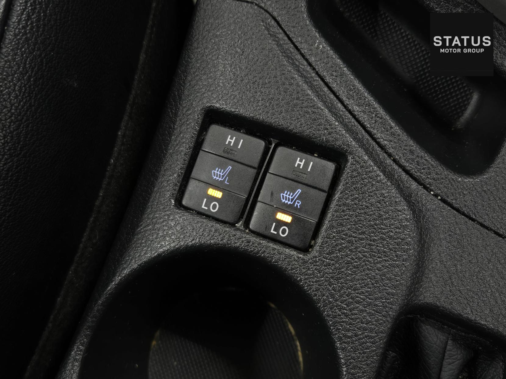 Toyota Auris 1.8 VVT-h Excel Touring Sports 5dr Petrol Hybrid CVT Euro 5 (s/s) (136 ps)