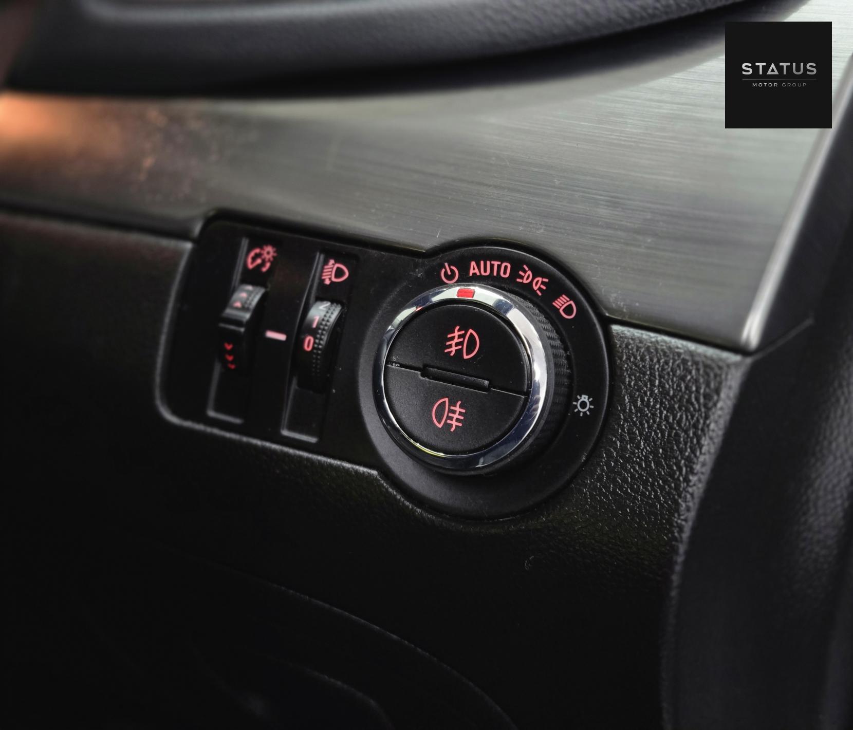 Vauxhall Mokka 1.4i Turbo SE SUV 5dr Petrol Auto 2WD Euro 6 (140 ps)